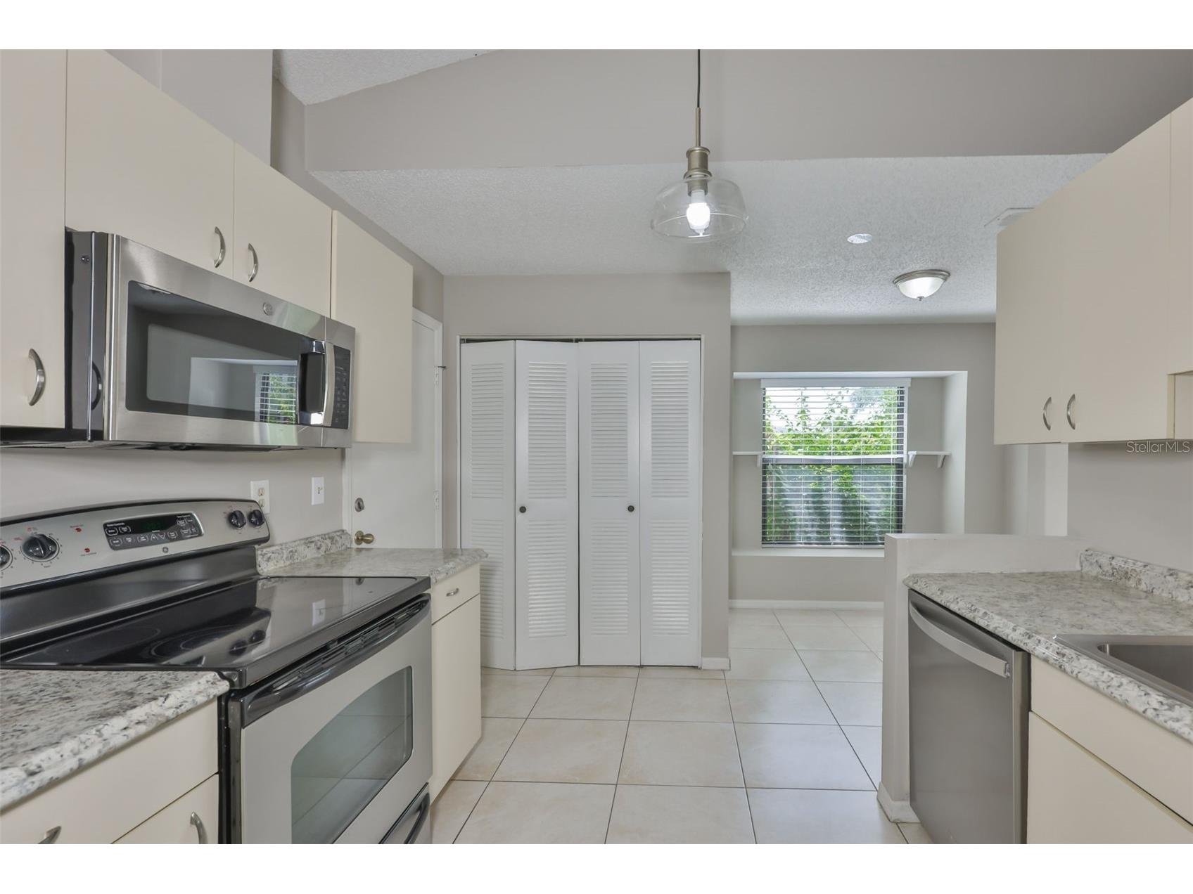 1209 Litchfield Drive #42 Sun City Center FL 33573 TB8506452 image12