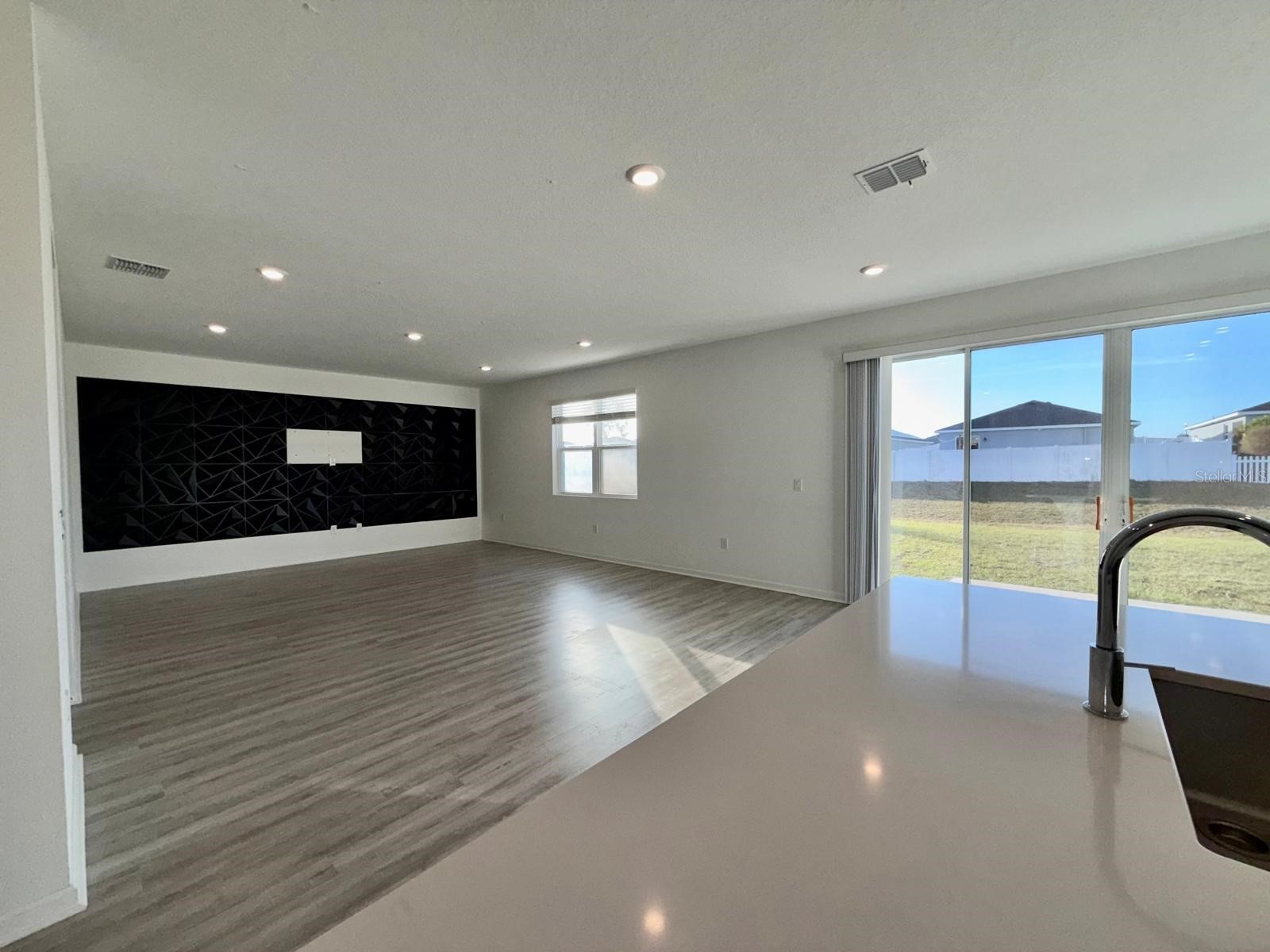 1209 Mattie Pointe Boulevard Auburndale FL 33823 P4937496 image5