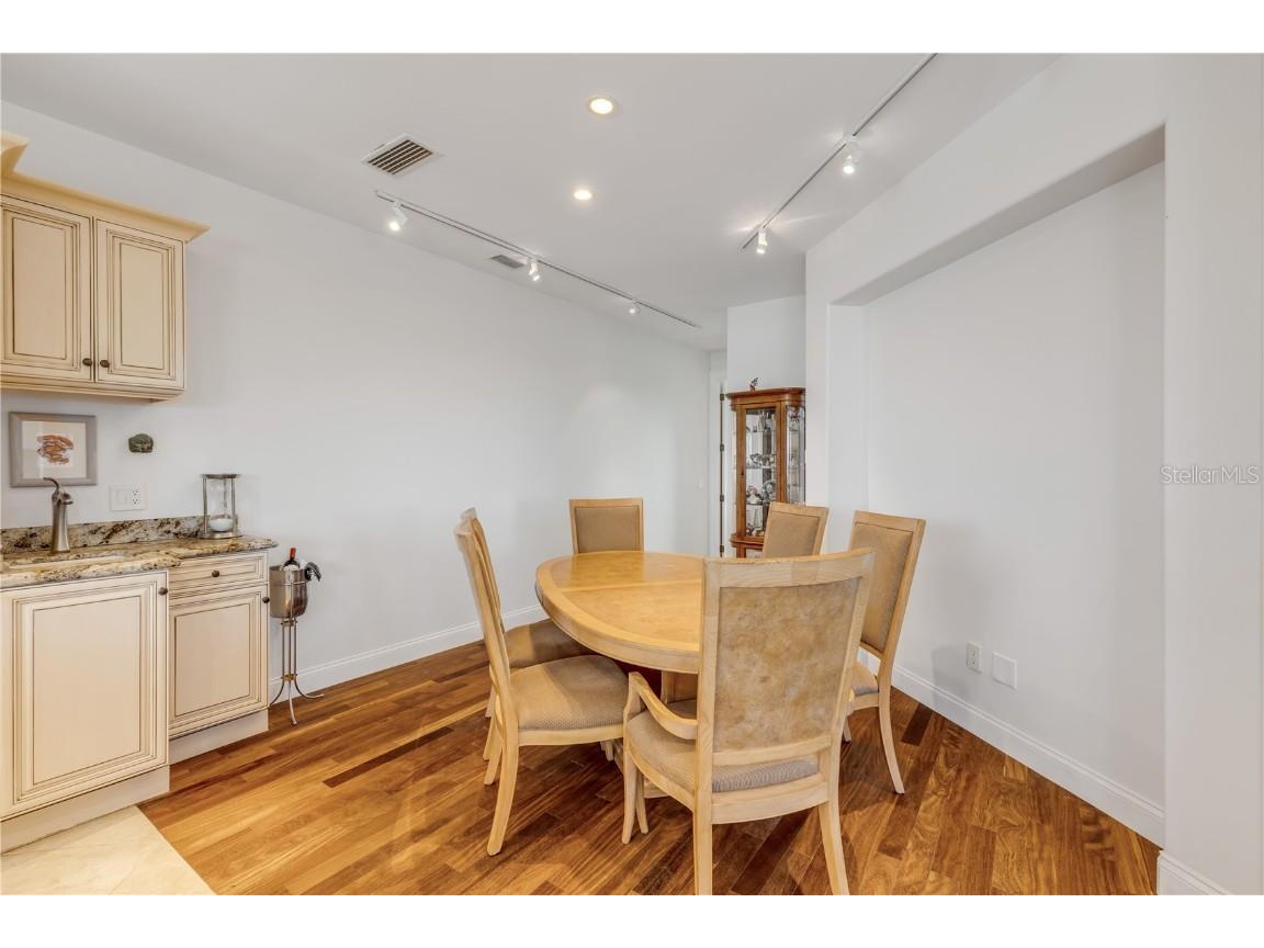 1209 N Atlantic Avenue New Smyrna Beach FL 32169 V4942890 image22