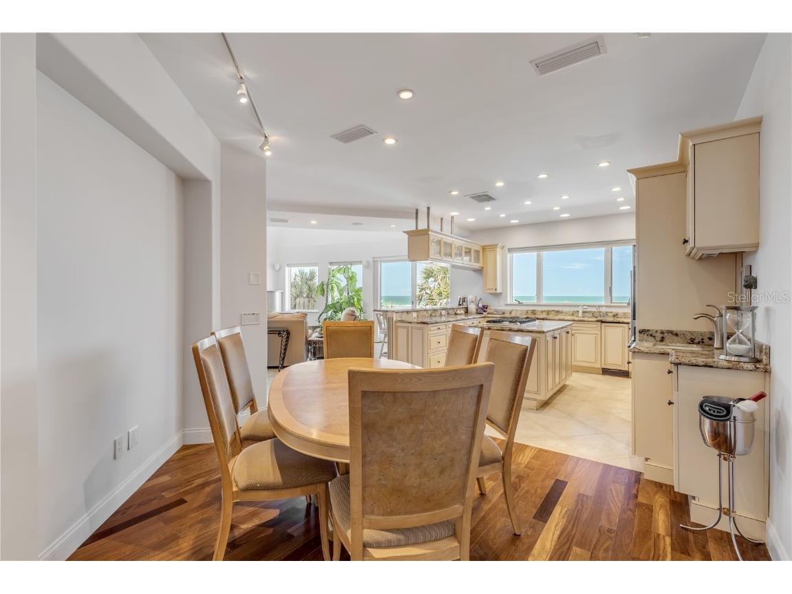 1209 N Atlantic Avenue New Smyrna Beach FL 32169 V4942890 image23