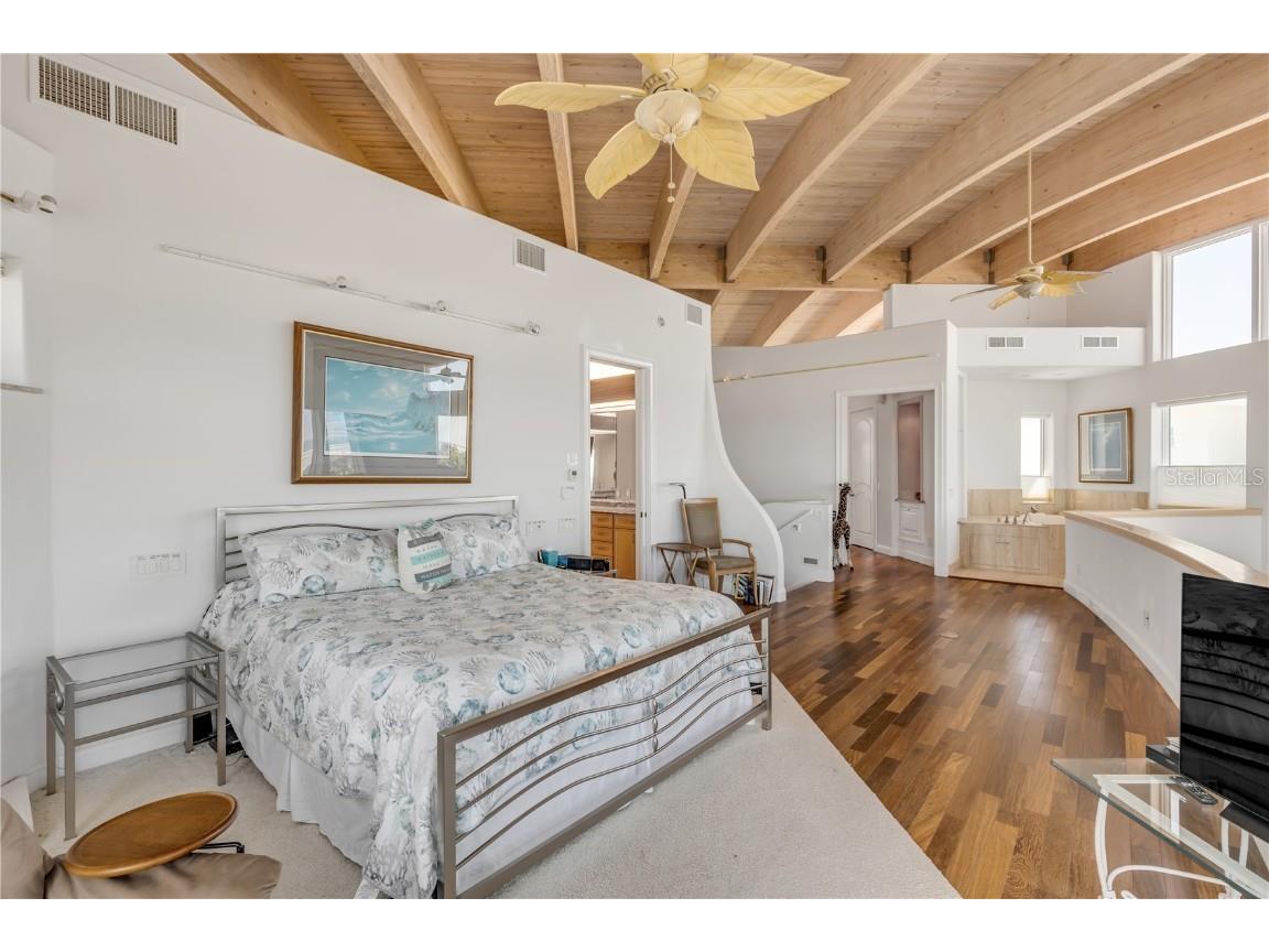 1209 N Atlantic Avenue New Smyrna Beach FL 32169 V4942890 image37