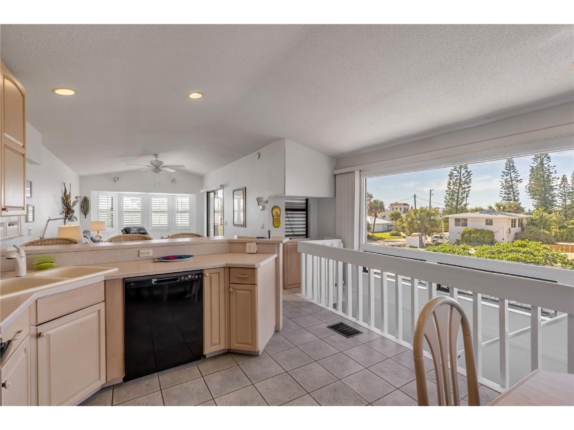 1209 N Atlantic Avenue New Smyrna Beach FL 32169 V4942890 image66