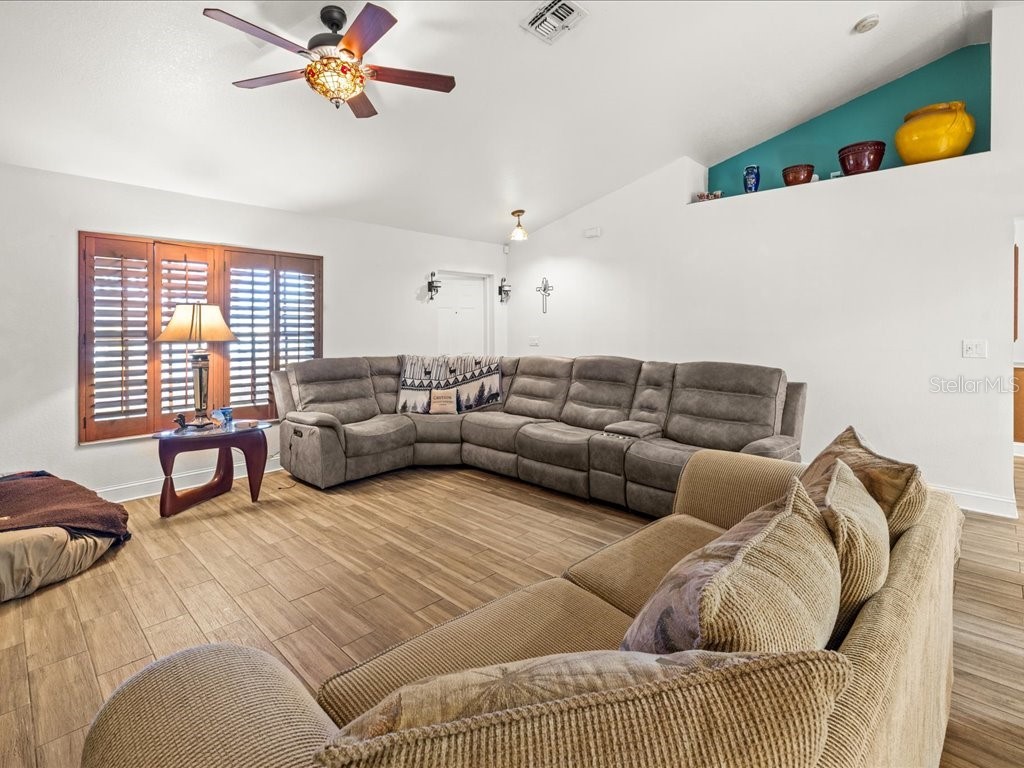 1209 NW 25th Place Cape Coral FL 33993 C7520162 image6