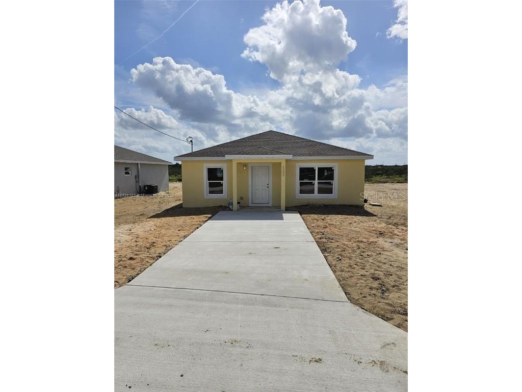 1209 Ramona Avenue Sebring FL 33870 A4671432 image1