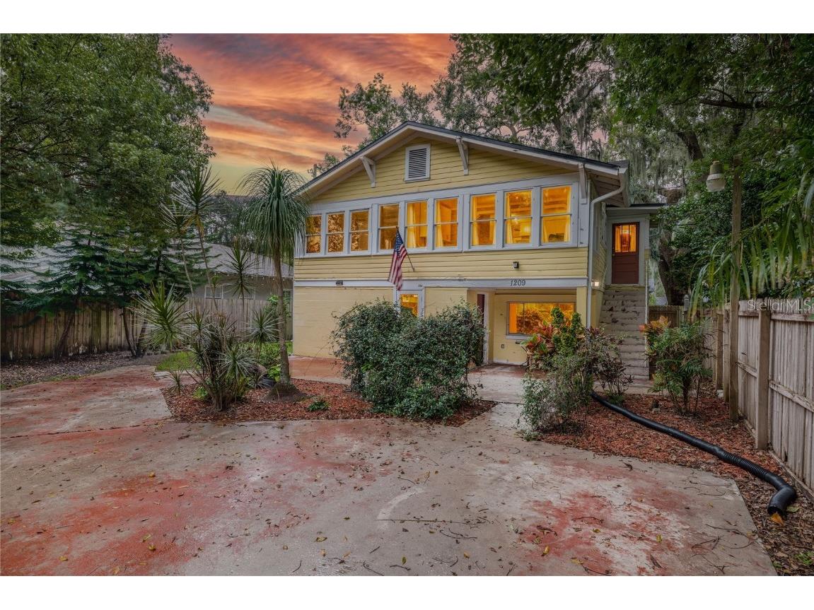 1209 S Myrtle Avenue Sanford FL 32771 O6160076 image1