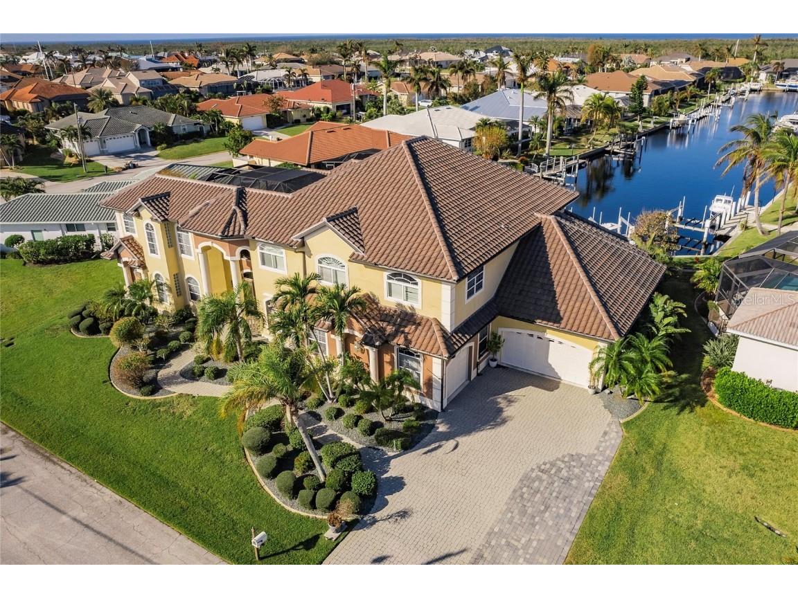 1209 San Mateo Drive Punta Gorda FL 33950 C7498995 image1