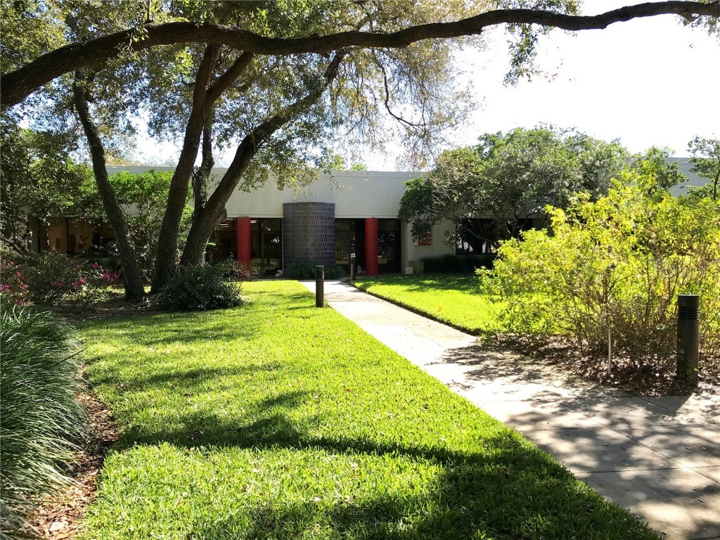 1209 Tech Boulevard Tampa FL 33619 T3509679 image1