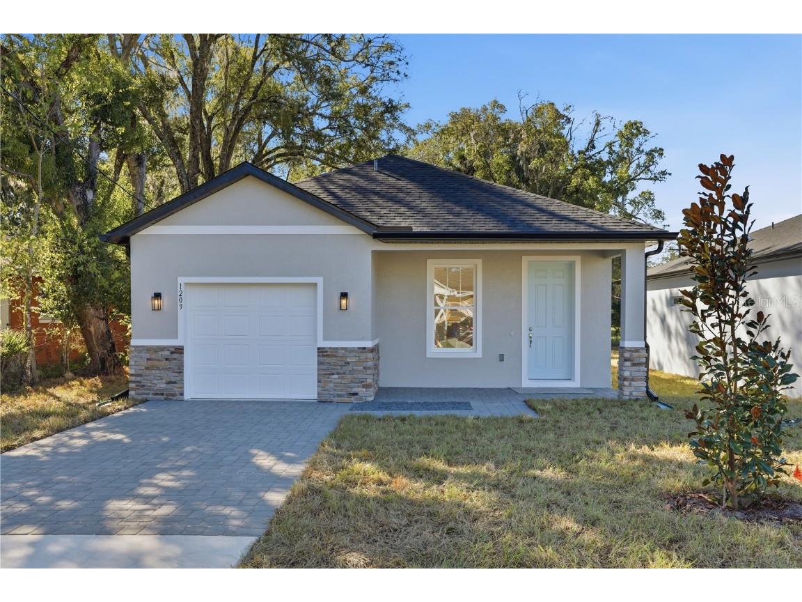 1209 W 15th Street Sanford FL 32771 V4946154 image2