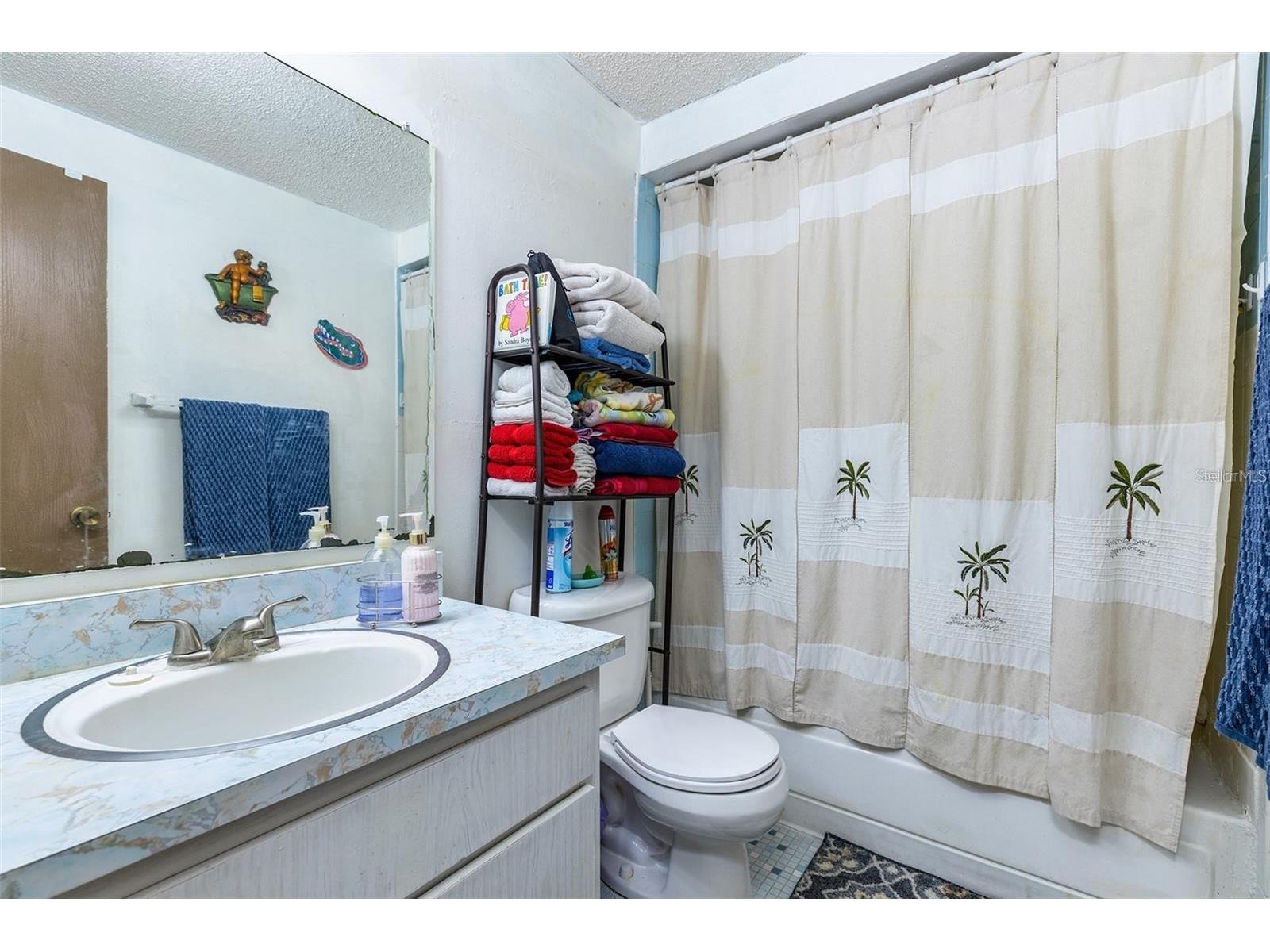 12095 102nd Avenue Seminole FL 33778 TB8516737 image21
