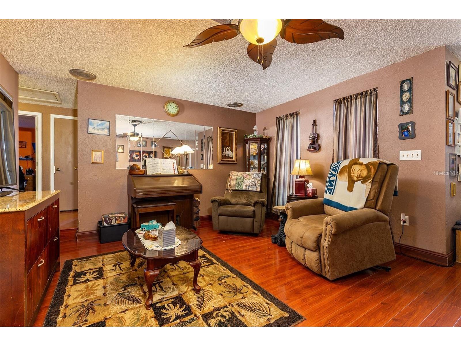 12095 102nd Avenue Seminole FL 33778 TB8516737 image3
