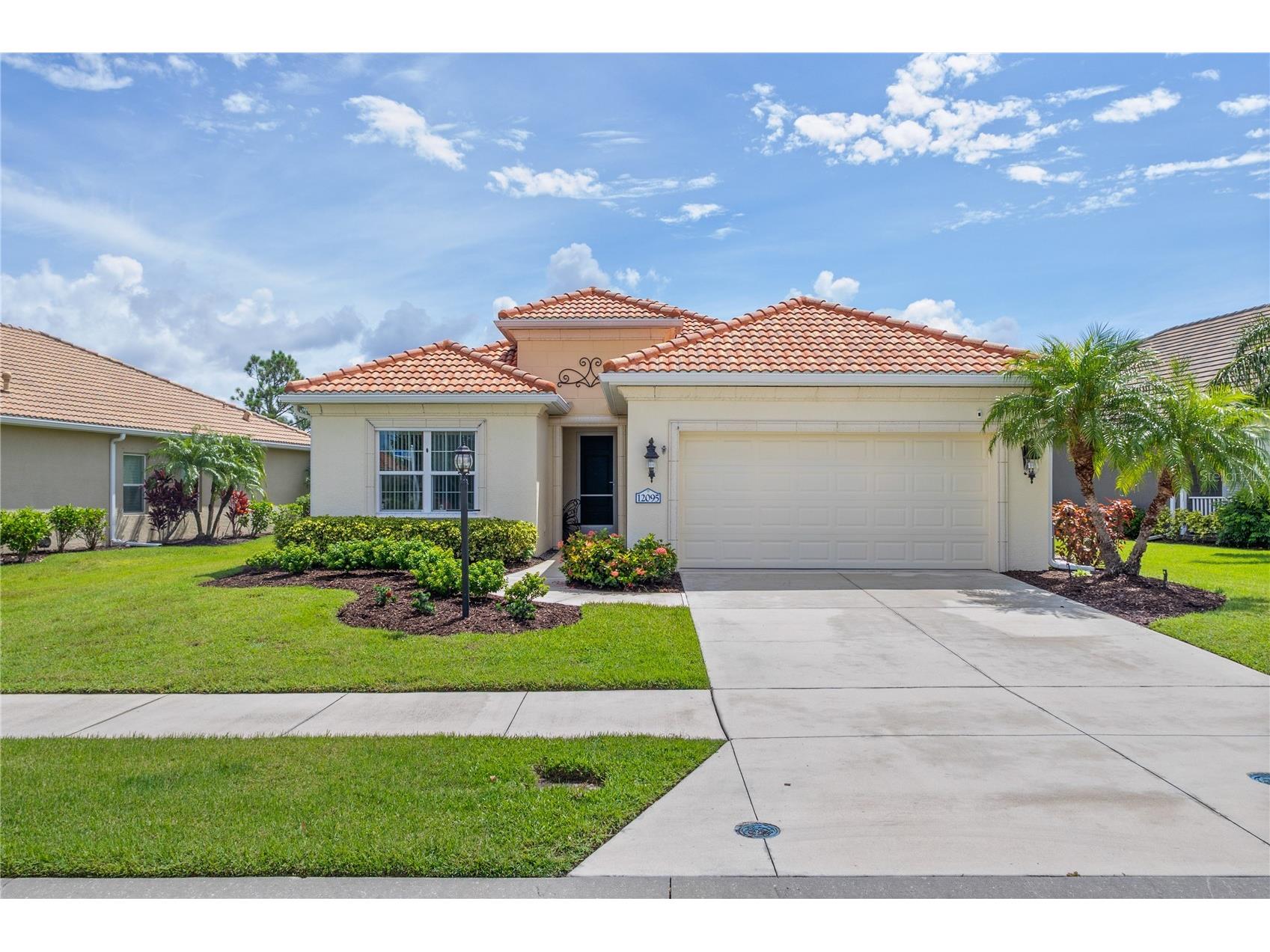 12095 Stuart Drive Venice FL 34293 C7513514 image1