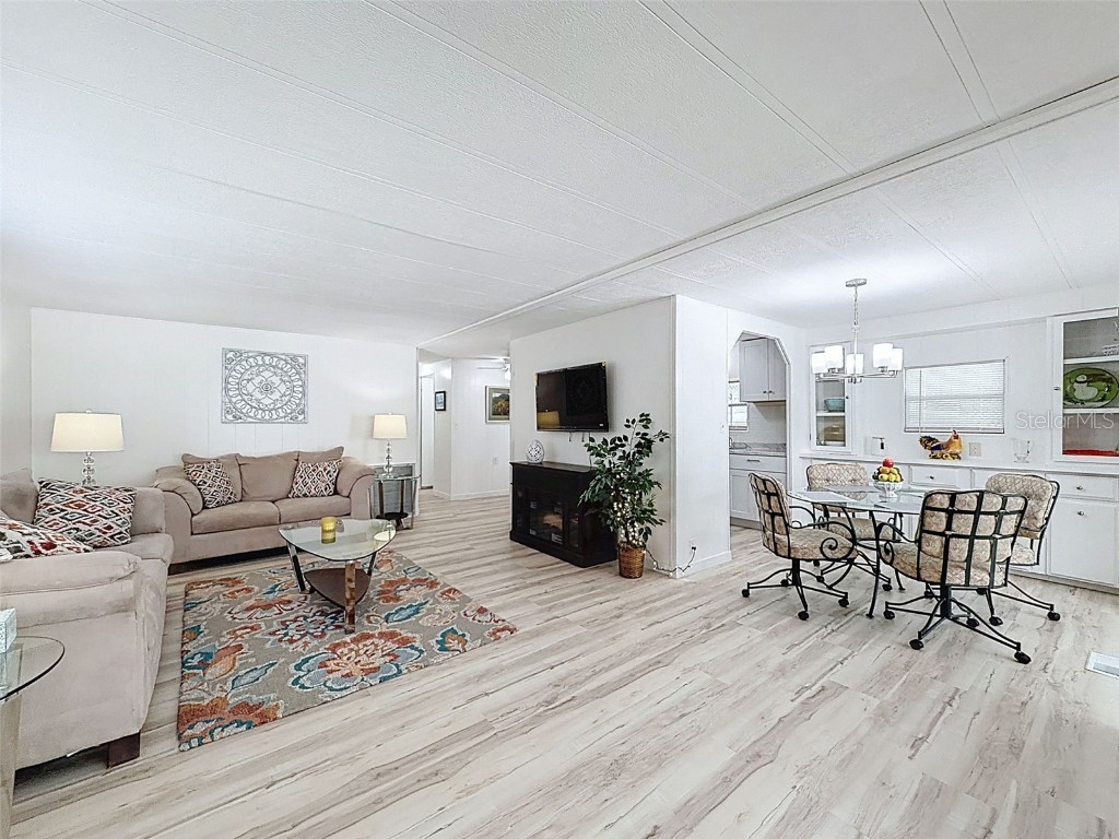 12095 Walshwood Avenue Brooksville FL 34613 W7881097 image5