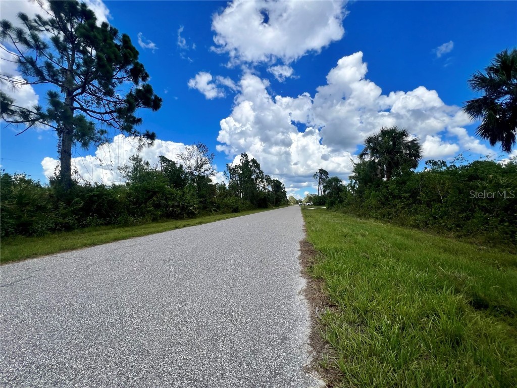 12095 Warden Avenue Port Charlotte FL 33981 C7494935 image3