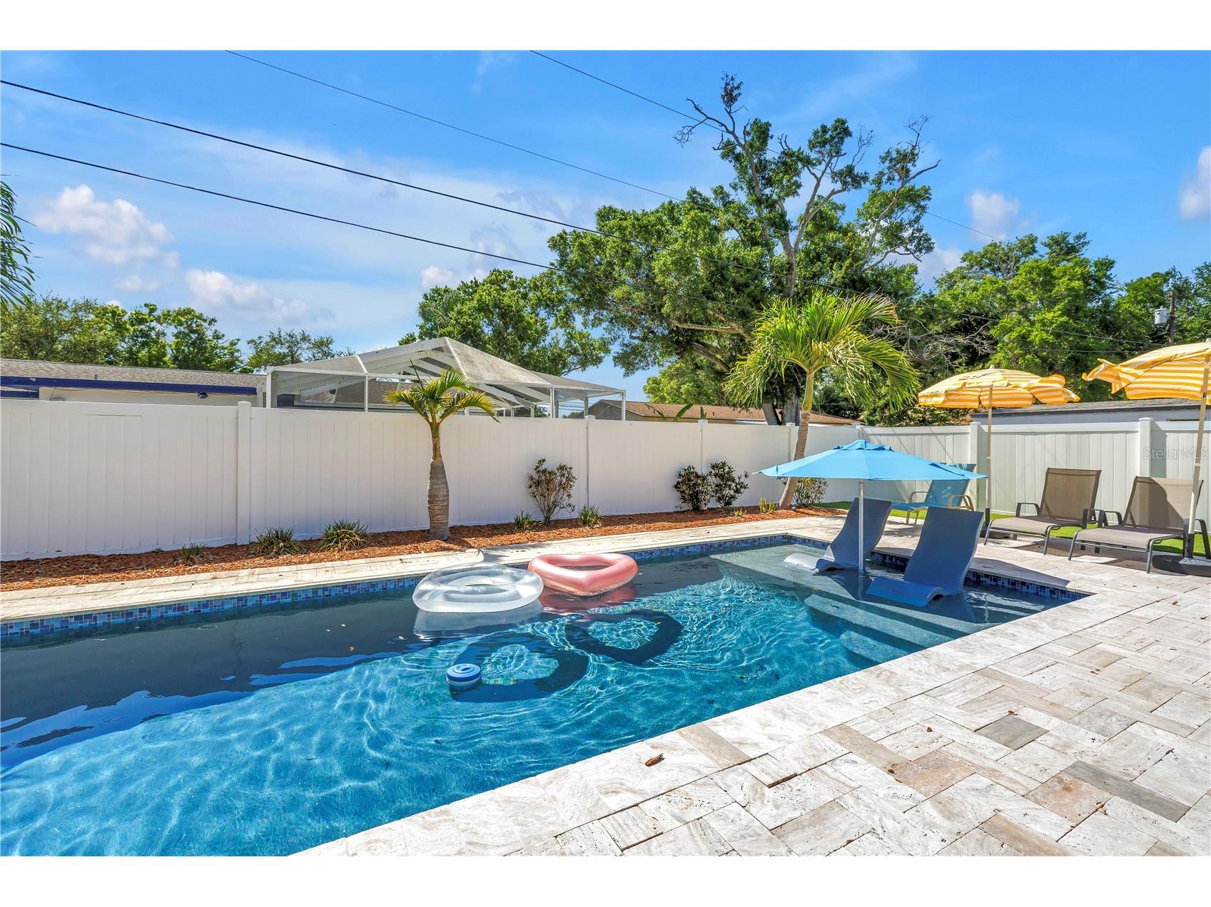 12096 Oak Street Largo FL 33774 TB8503114 image2
