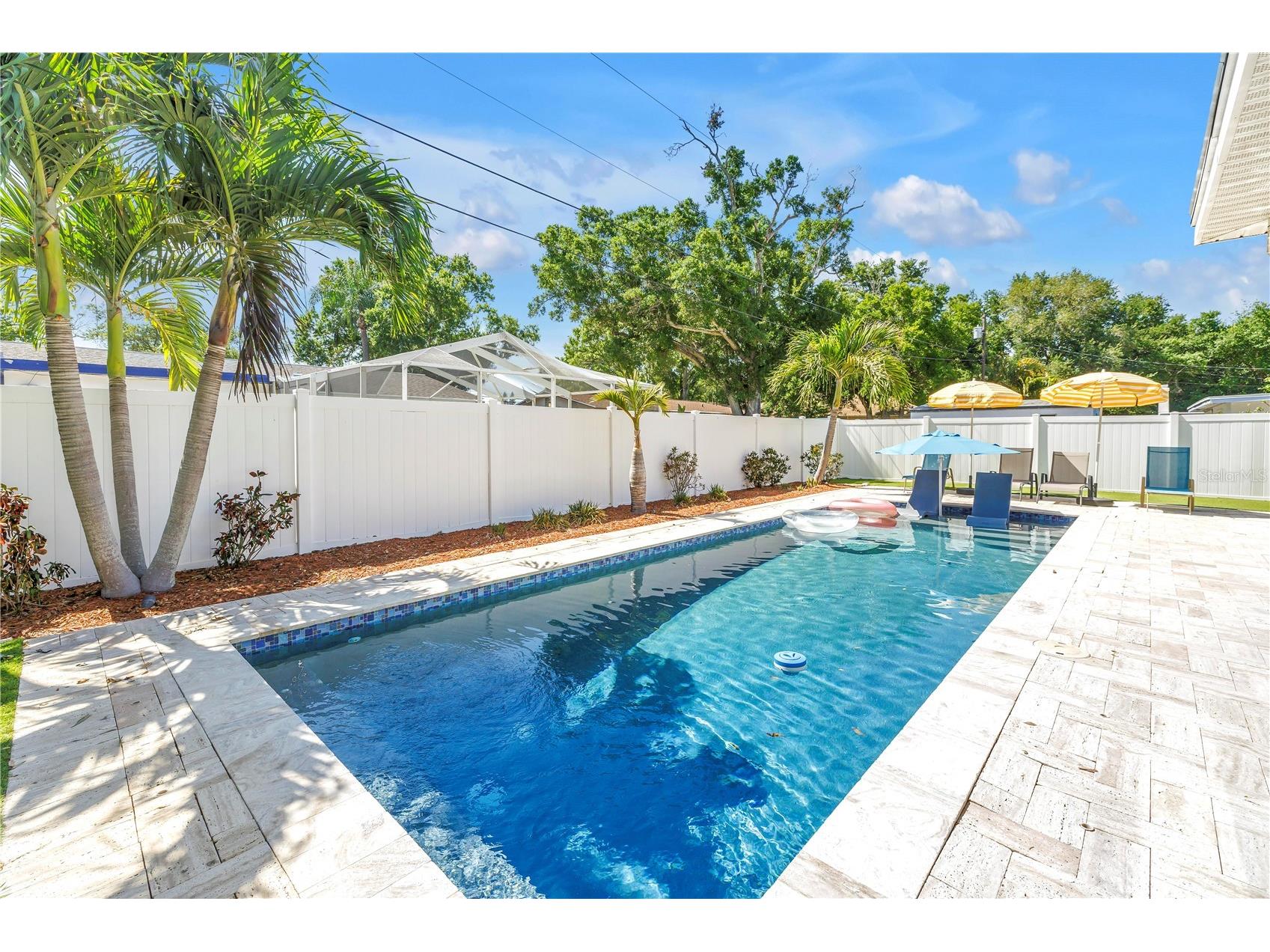 12096 Oak Street Largo FL 33774 TB8503114 image39