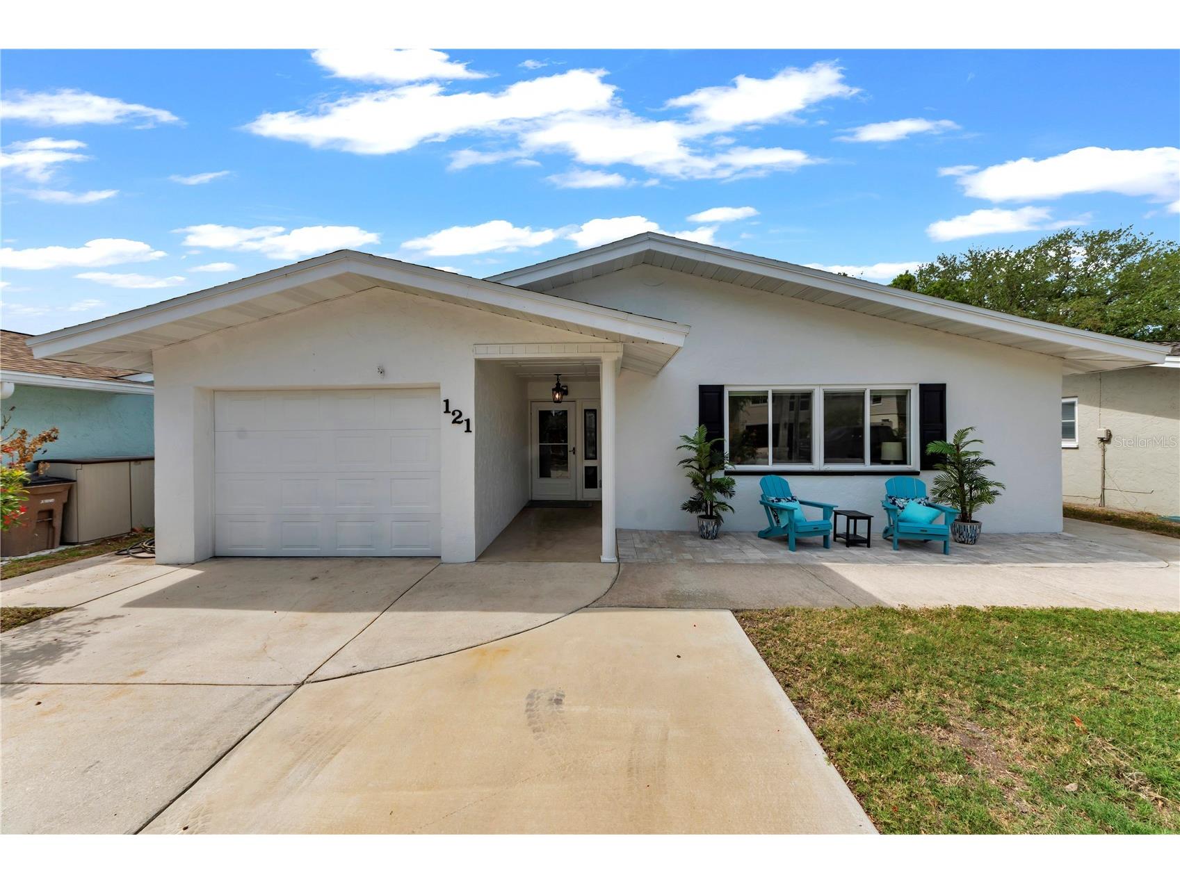 121 10th Ave Indian Rocks Beach FL 33785 TB8502578 image1