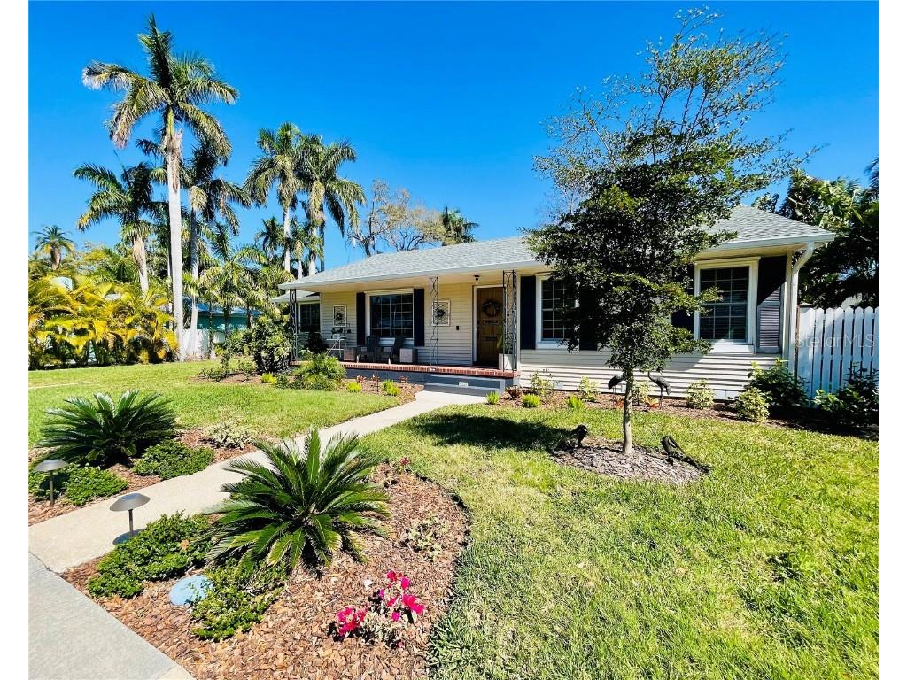 121 24th Street W Bradenton FL 34205 A4600338 image1