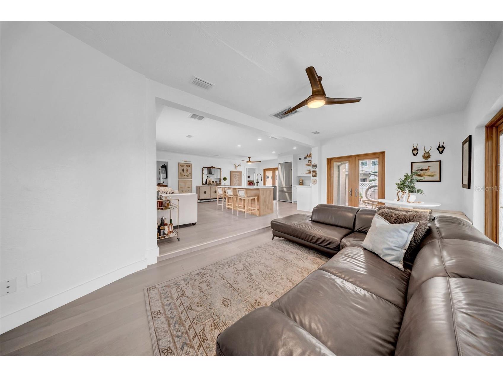 121 28th Avenue NE Saint Petersburg FL 33704 TB8407386 image17