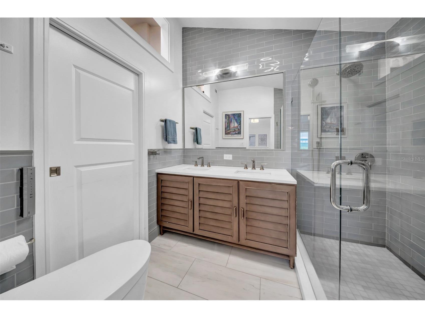 121 28th Avenue NE Saint Petersburg FL 33704 TB8407386 image22