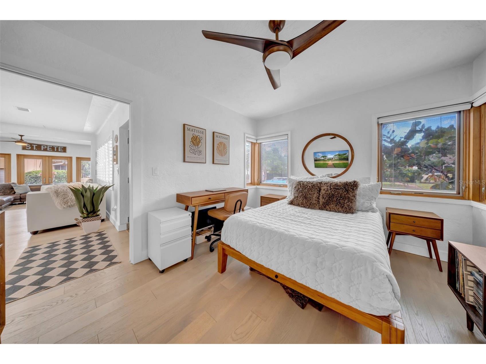 121 28th Avenue NE Saint Petersburg FL 33704 TB8407386 image26