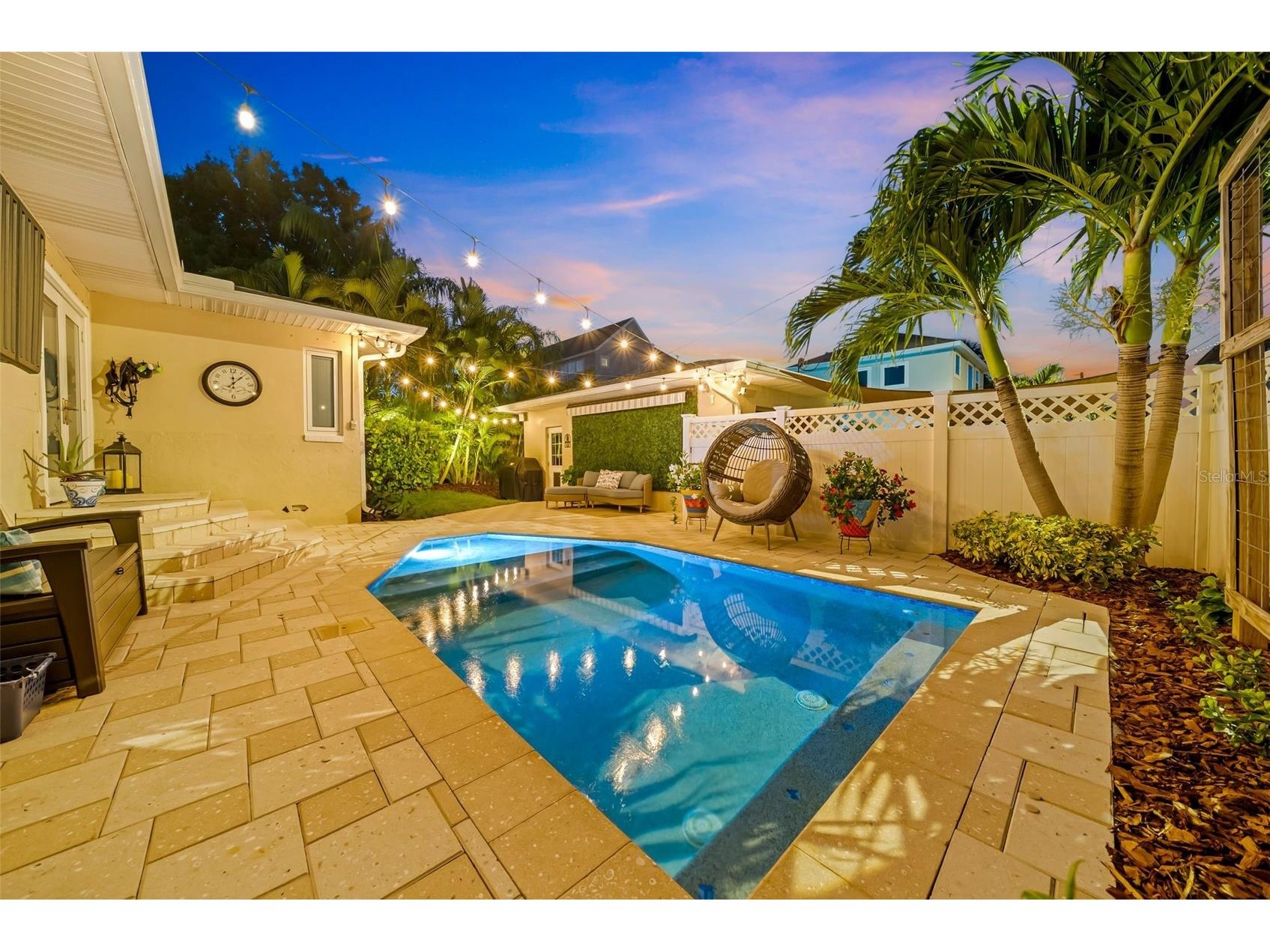 121 28th Avenue NE Saint Petersburg FL 33704 TB8407386 image35