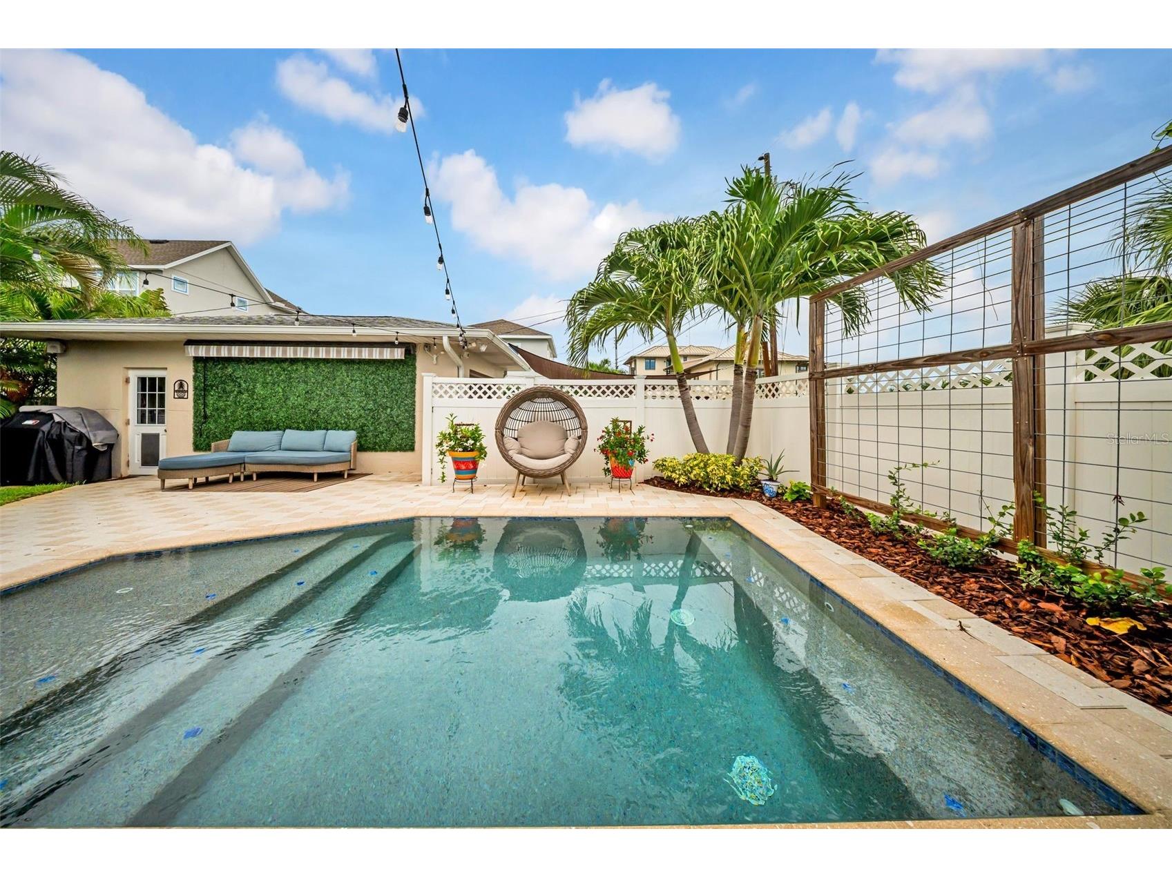 121 28th Avenue NE Saint Petersburg FL 33704 TB8407386 image40