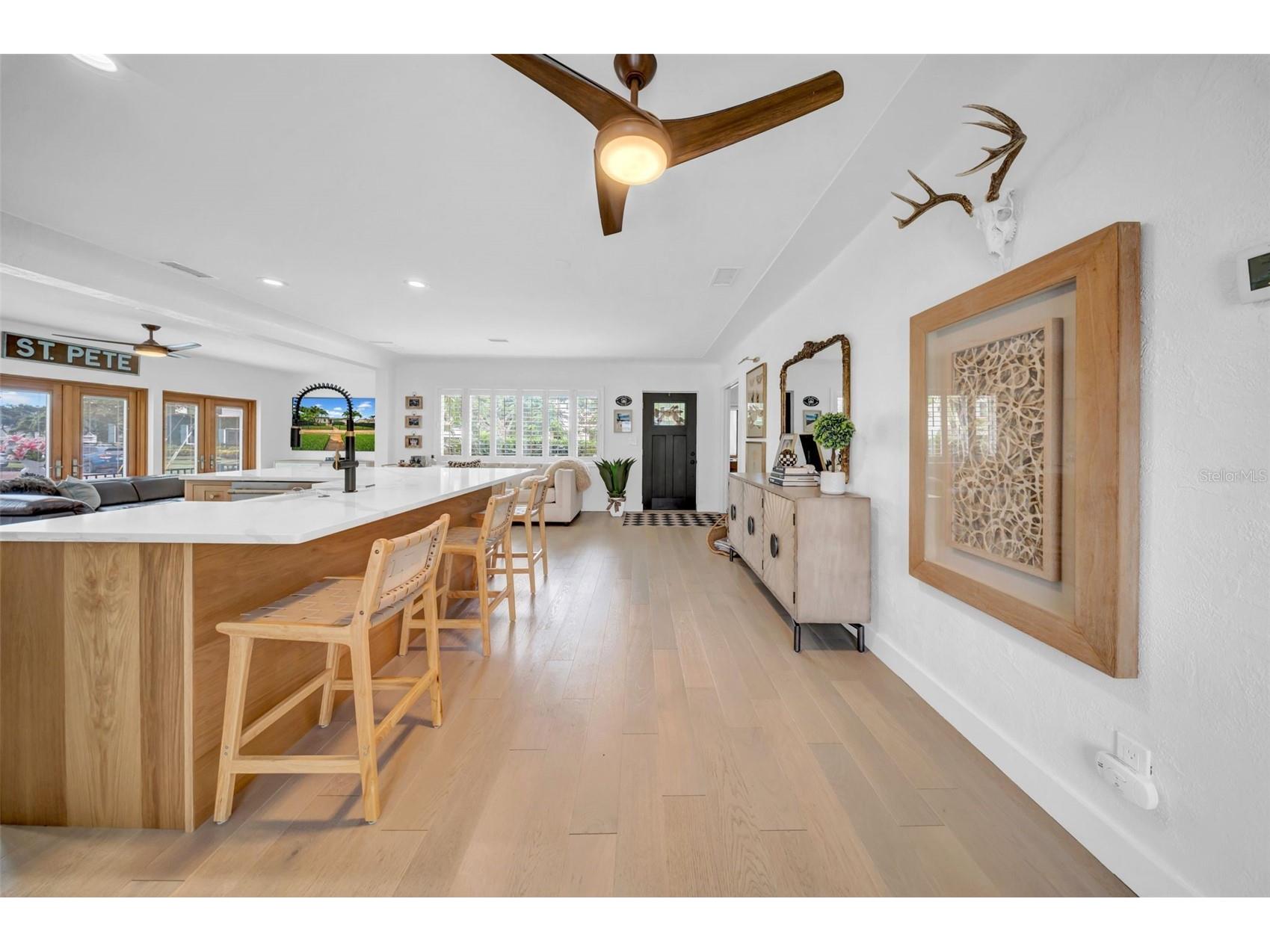 121 28th Avenue NE Saint Petersburg FL 33704 TB8407386 image5