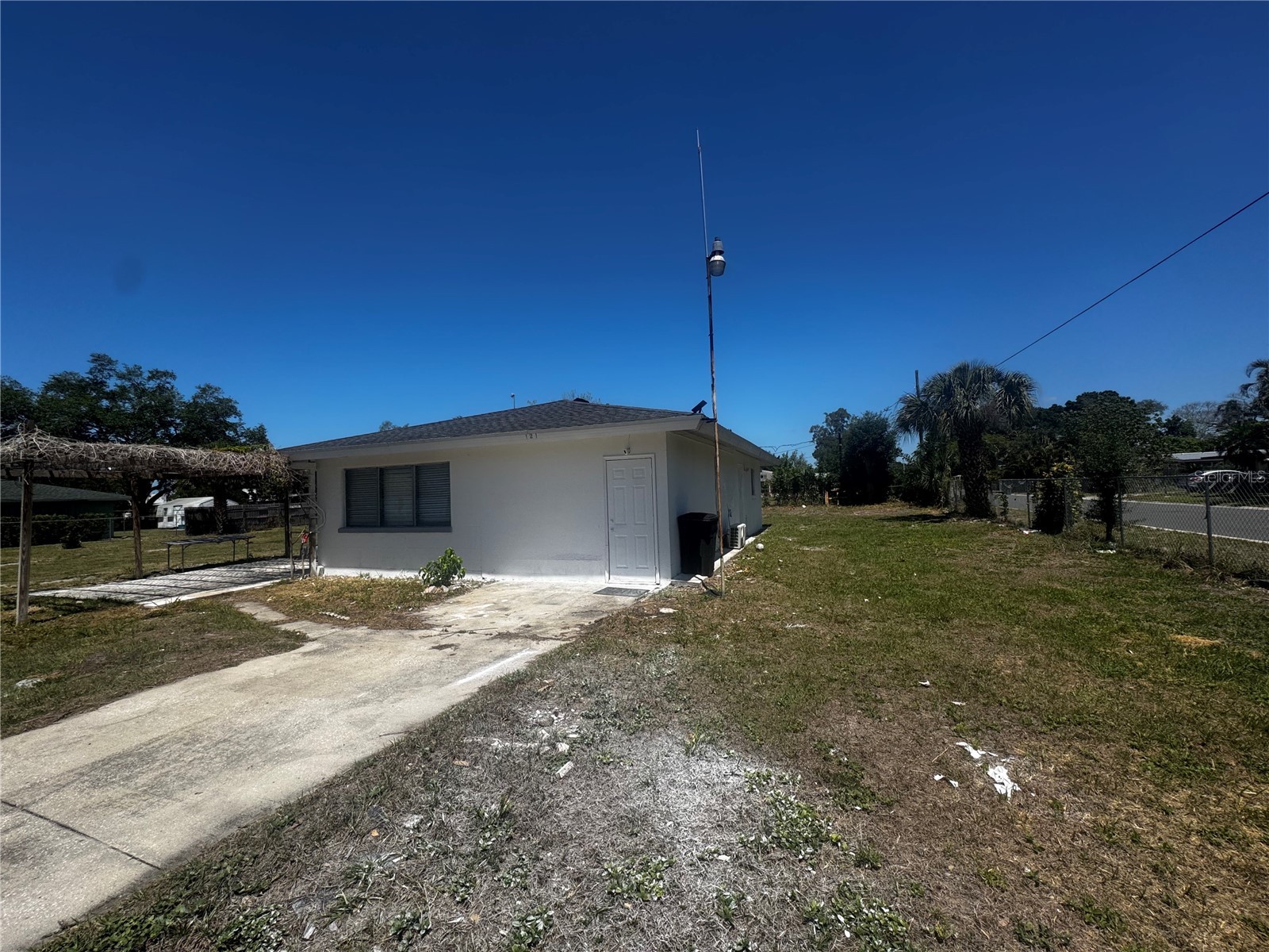 121 33rd Avenue E Bradenton FL 34208 TB8498100 image1