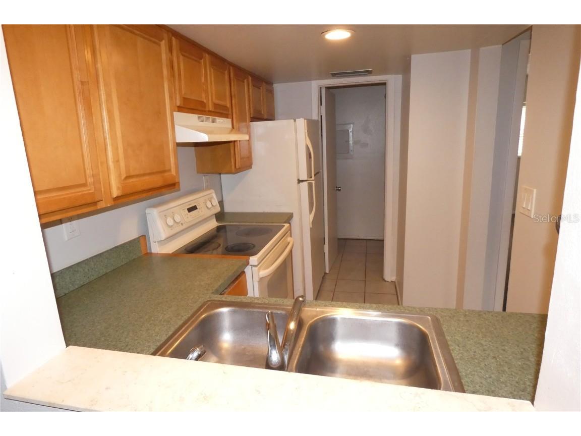 121 3rd Avenue N #106 Saint Petersburg FL 33701 U8153543 image9