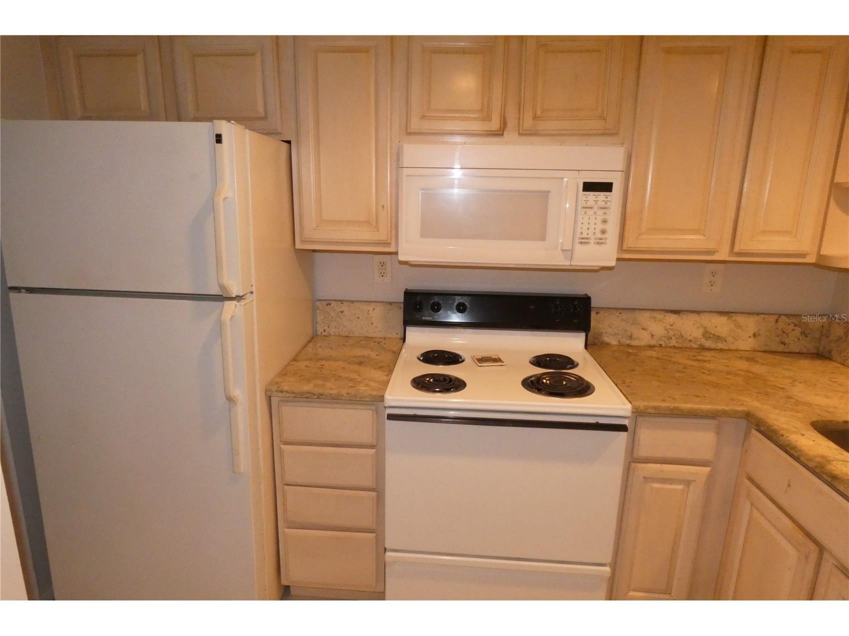 121 3rd Avenue N #307 Saint Petersburg FL 33701 TB8516868 image6