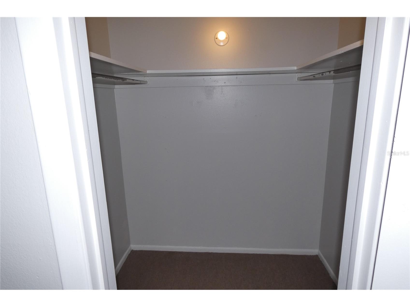 121 3rd Avenue N #307 Saint Petersburg FL 33701 TB8516868 image9