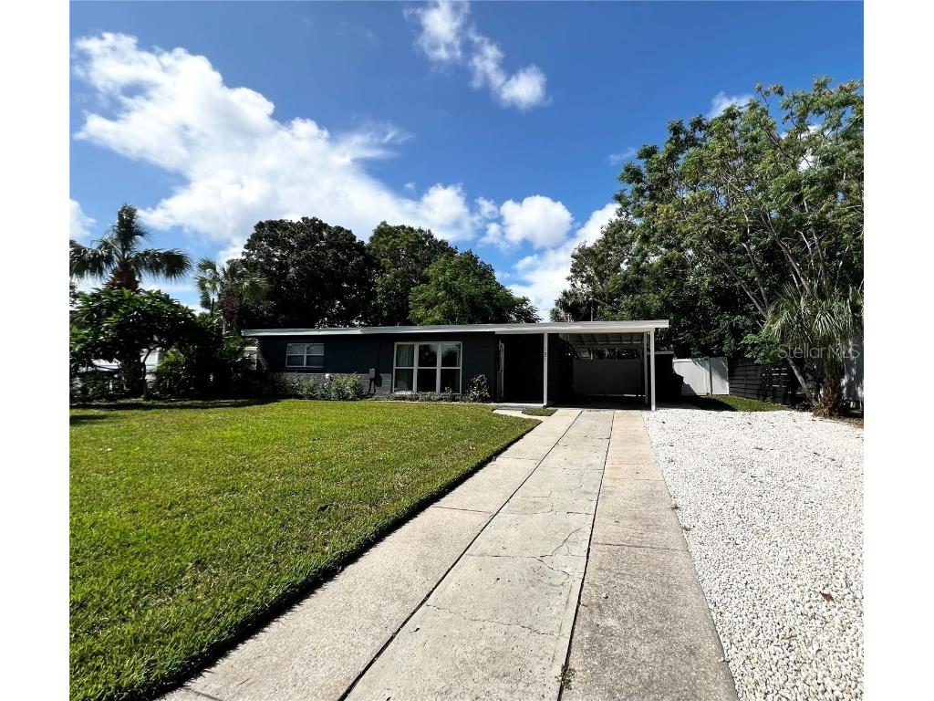 121 40th Avenue SE Saint Petersburg FL 33705 U8255186 image1