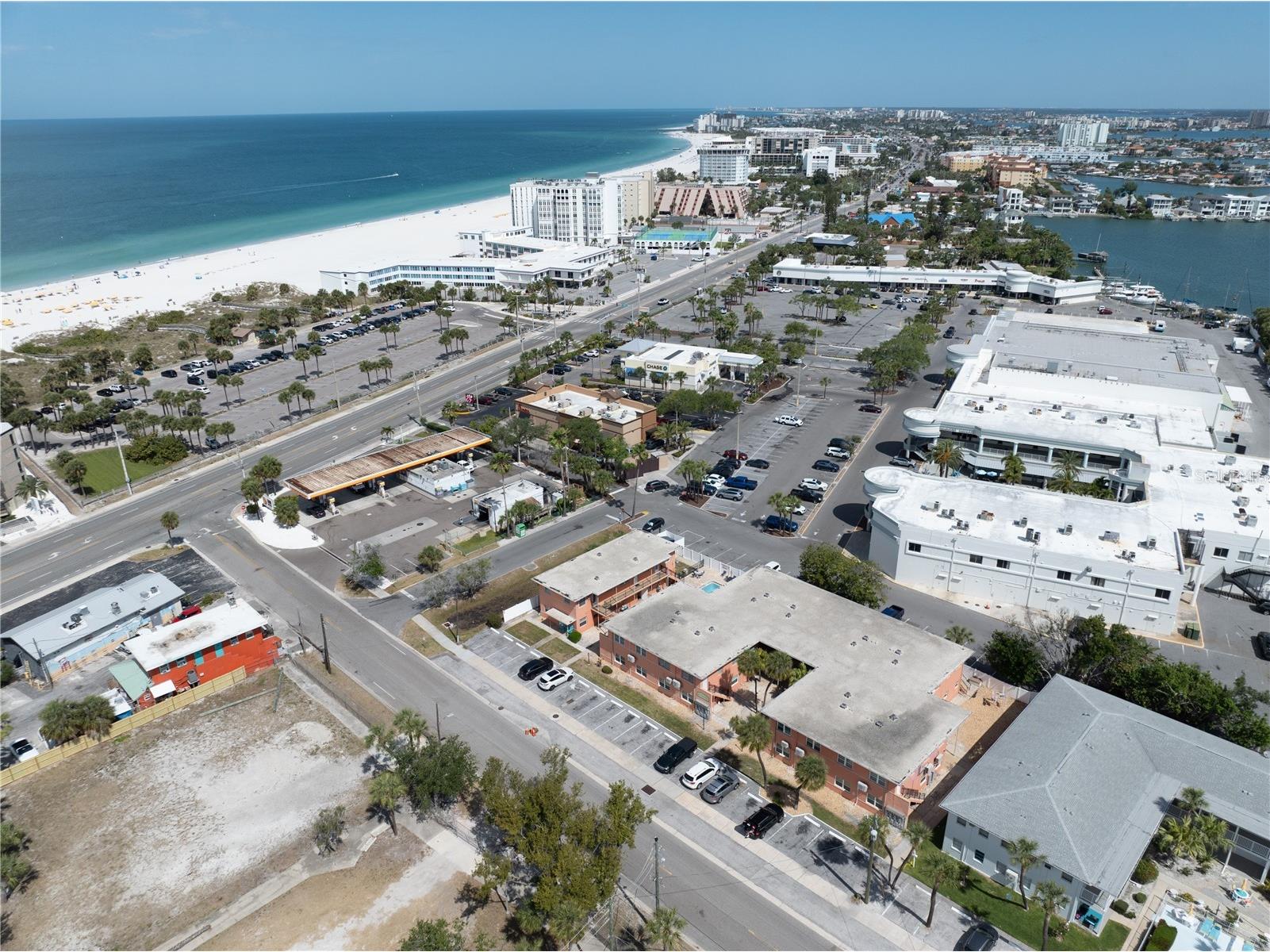 121 46th Avenue #2G Saint Pete Beach FL 33706 TB8503733 image1