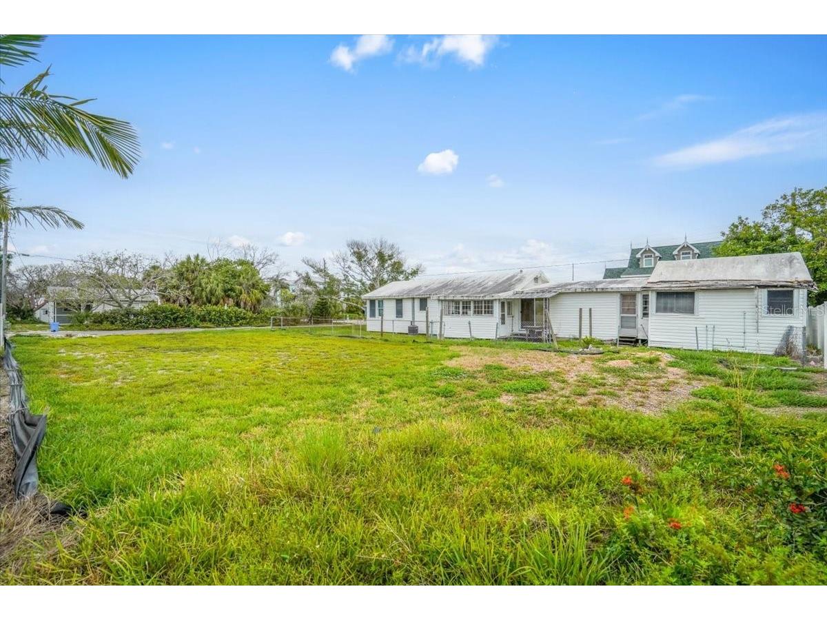 121 48th Street Holmes Beach FL 34217 A4695108 image25