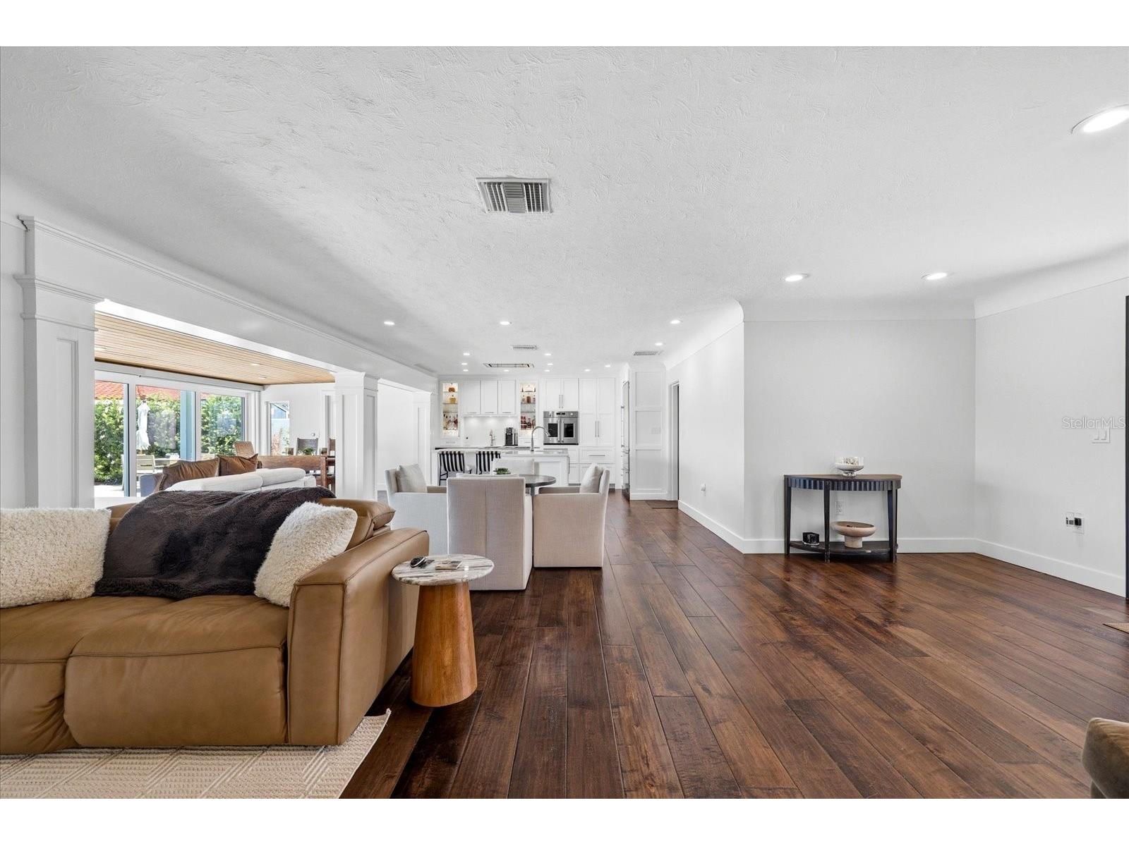 121 79th Street S Saint Petersburg FL 33707 TB8523497 image13