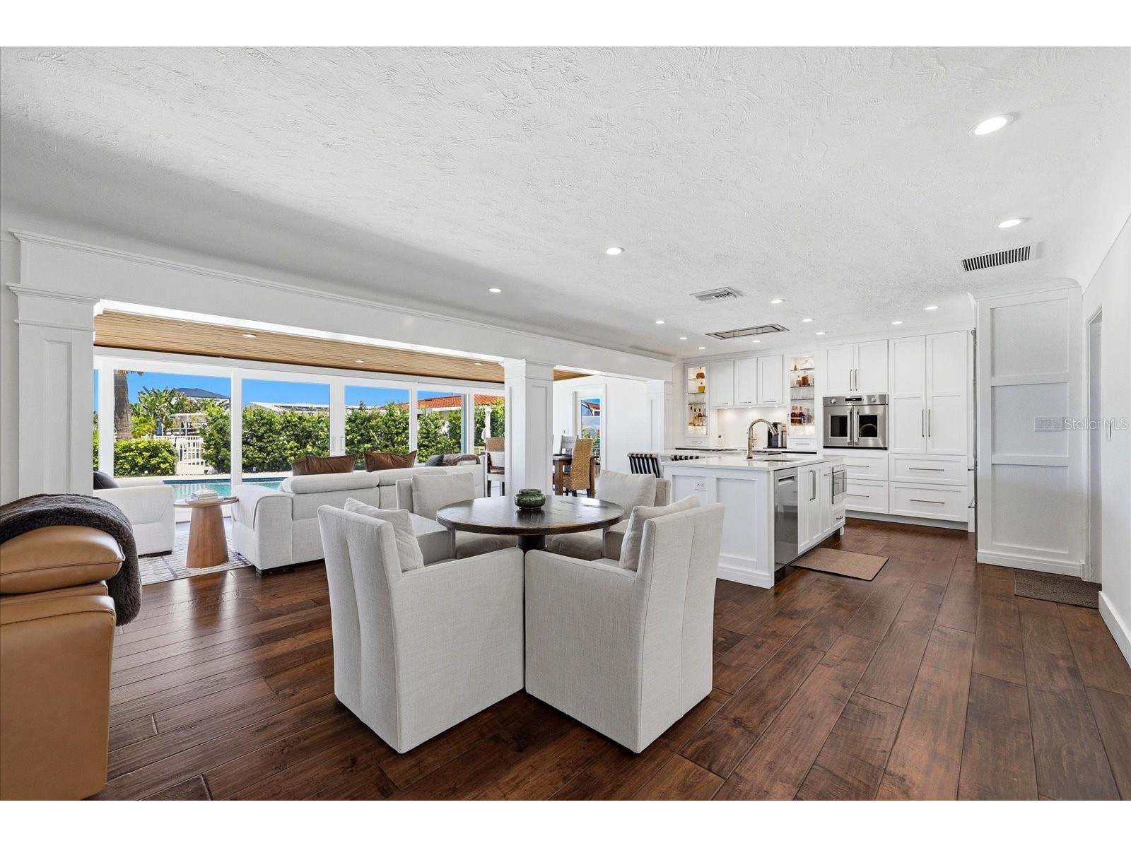 121 79th Street S Saint Petersburg FL 33707 TB8523497 image14