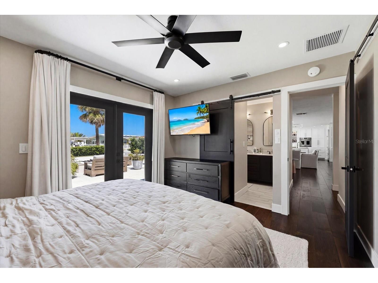 121 79th Street S Saint Petersburg FL 33707 TB8523497 image33