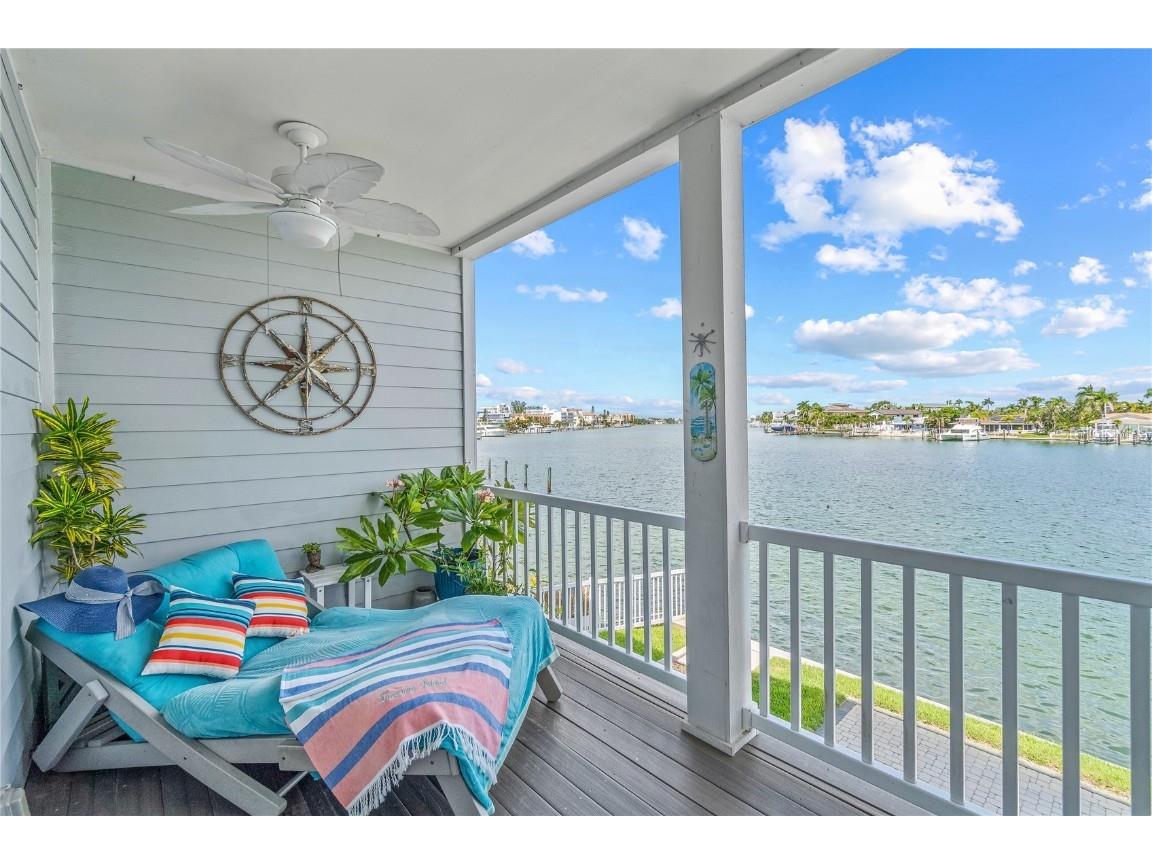 121 99th Avenue Treasure Island FL 33706 - INTRACOASTAL WATERWAY TB8435457 image1