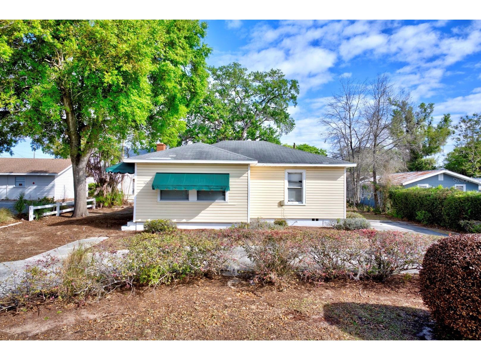 121 Bates Avenue SE Winter Haven FL 33880 OM721475 image1