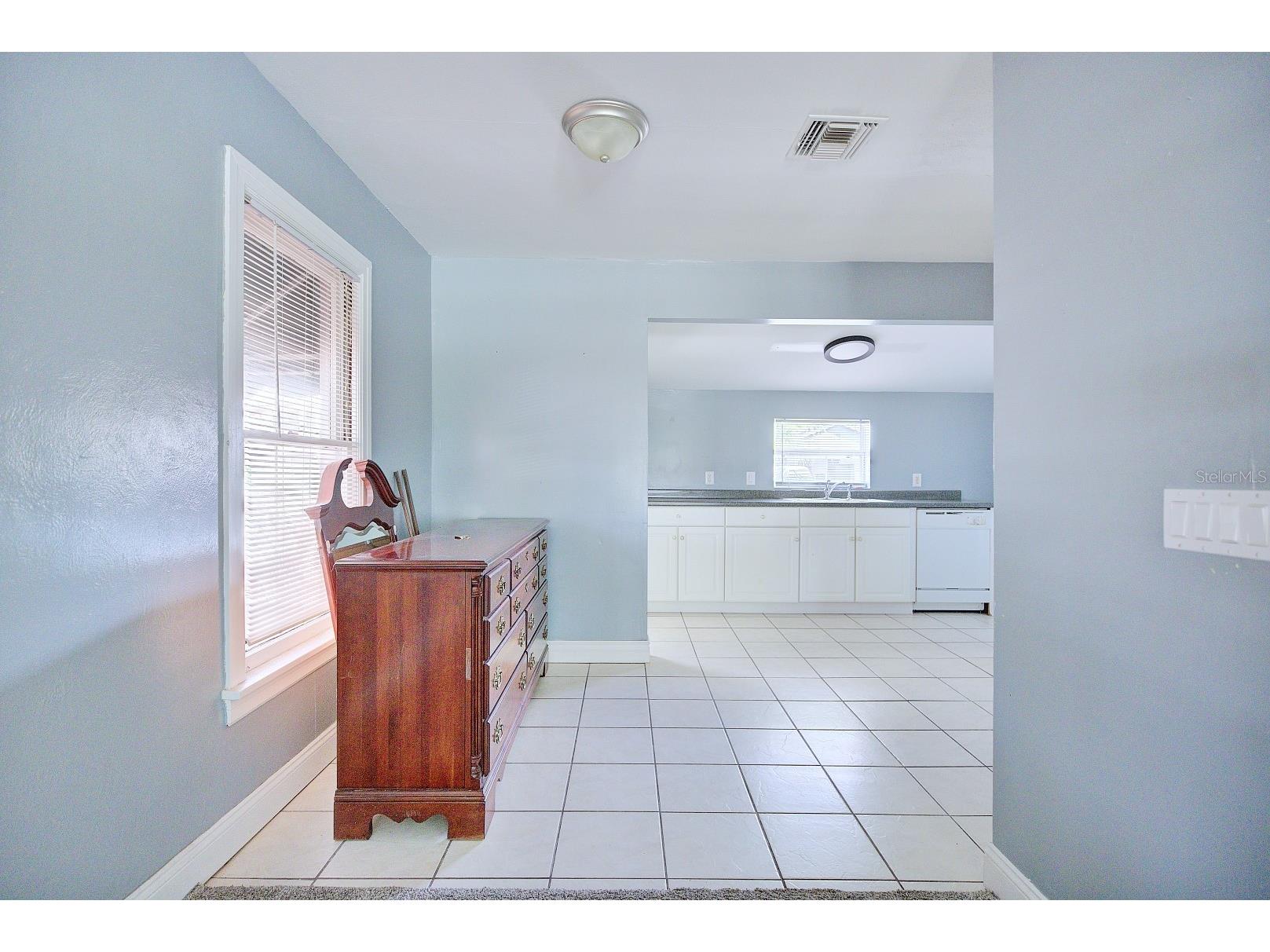 121 Bates Avenue SE Winter Haven FL 33880 OM721475 image8