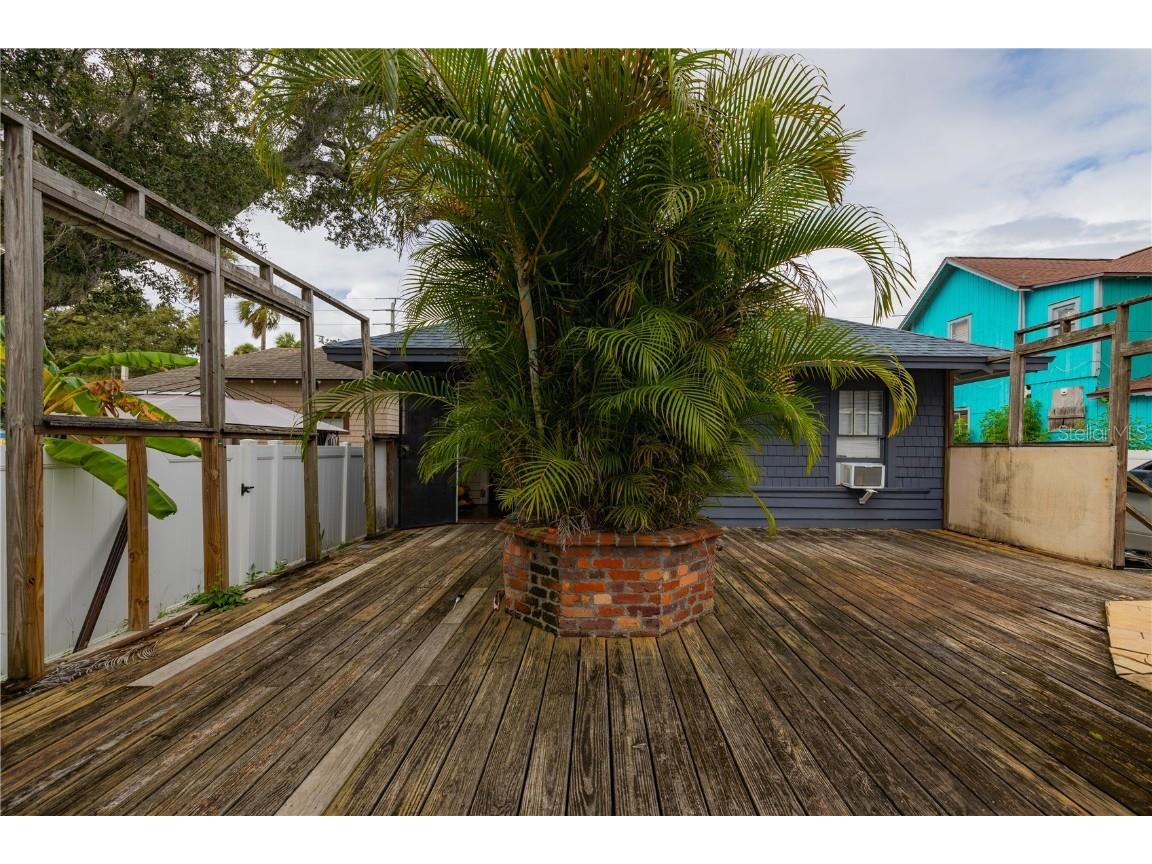 121 Bellevue Avenue Daytona Beach FL 32114 O6350308 image18