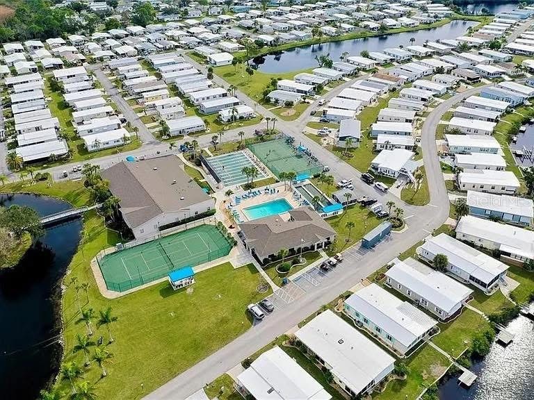 121 Bermuda Way North Port FL 34287 N6140960 image35