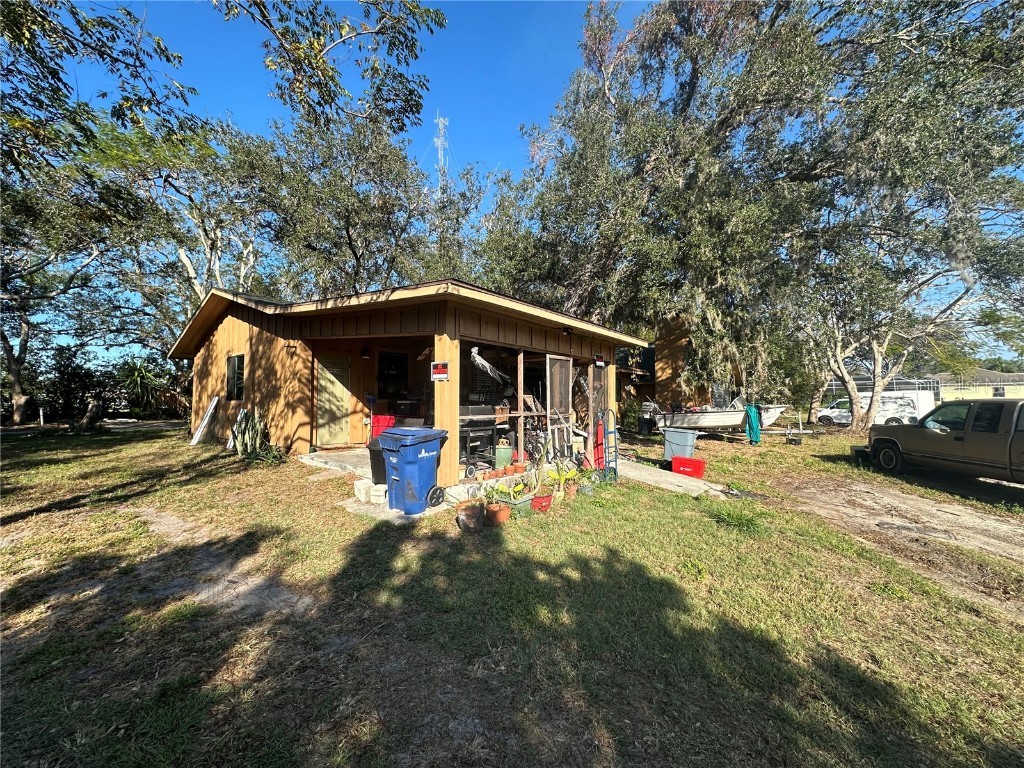 121 Christie Avenue Sarasota FL 34232 A4635469 image8