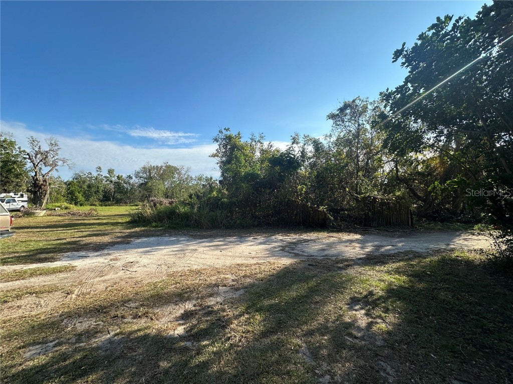 121 Christie Avenue Sarasota FL 34232 A4635469 image9