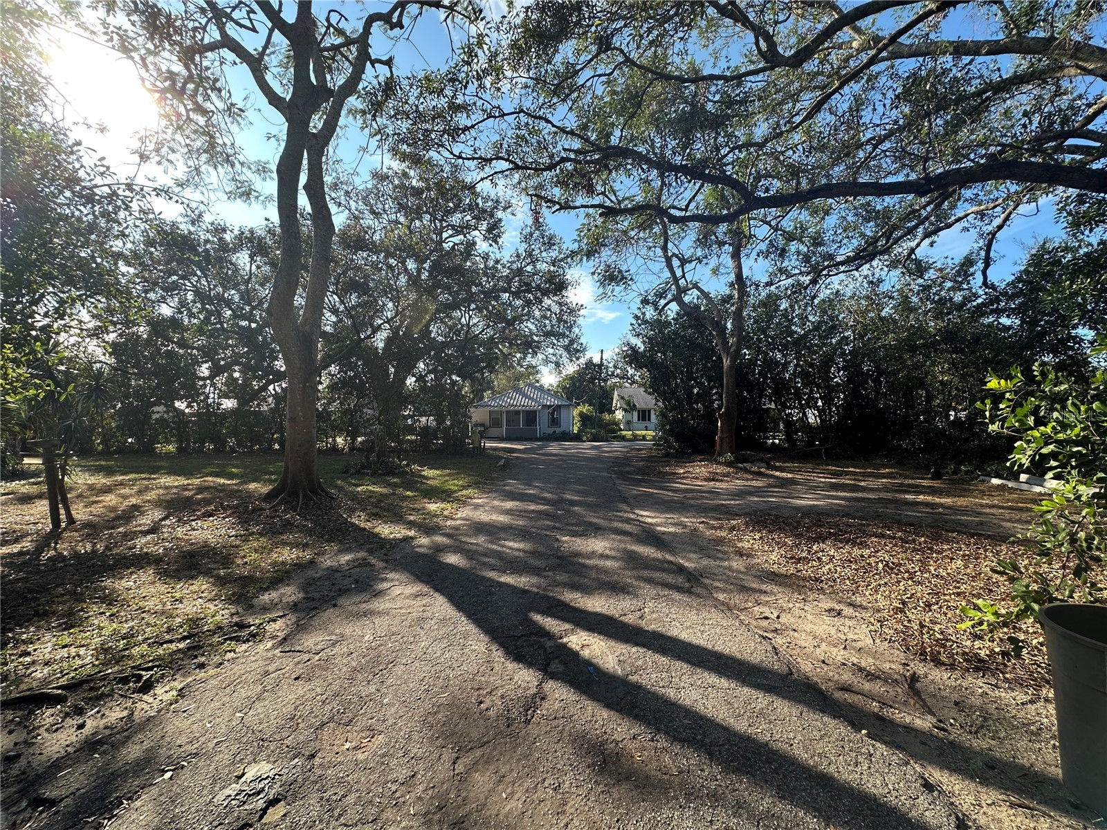 121 Christie Avenue Sarasota FL 34232 A4686557 image2