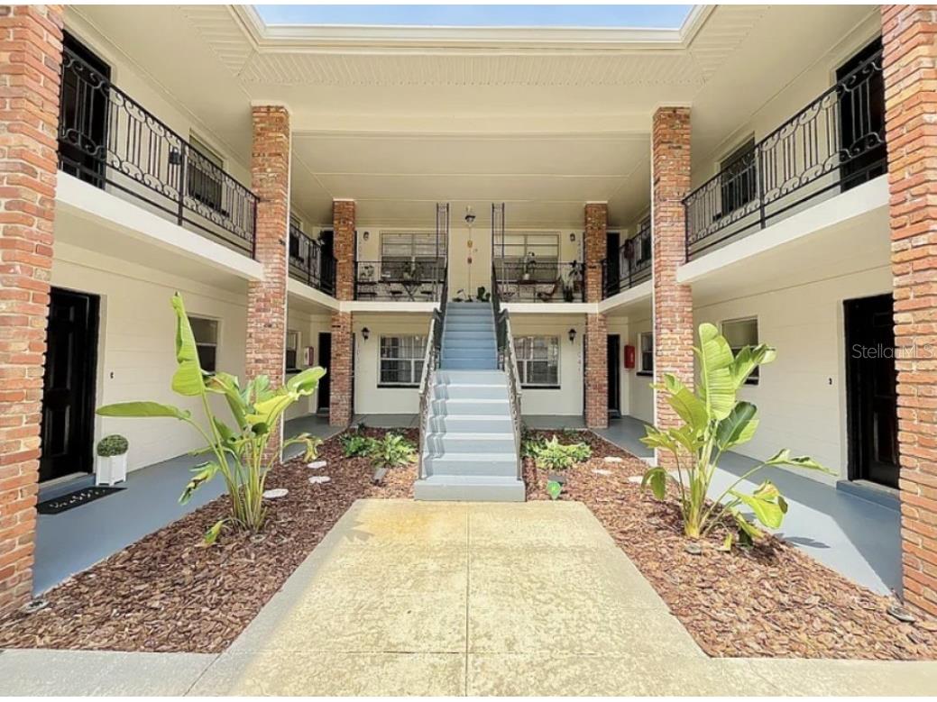 121 Danube Avenue Tampa FL 33606 A4667616 image1