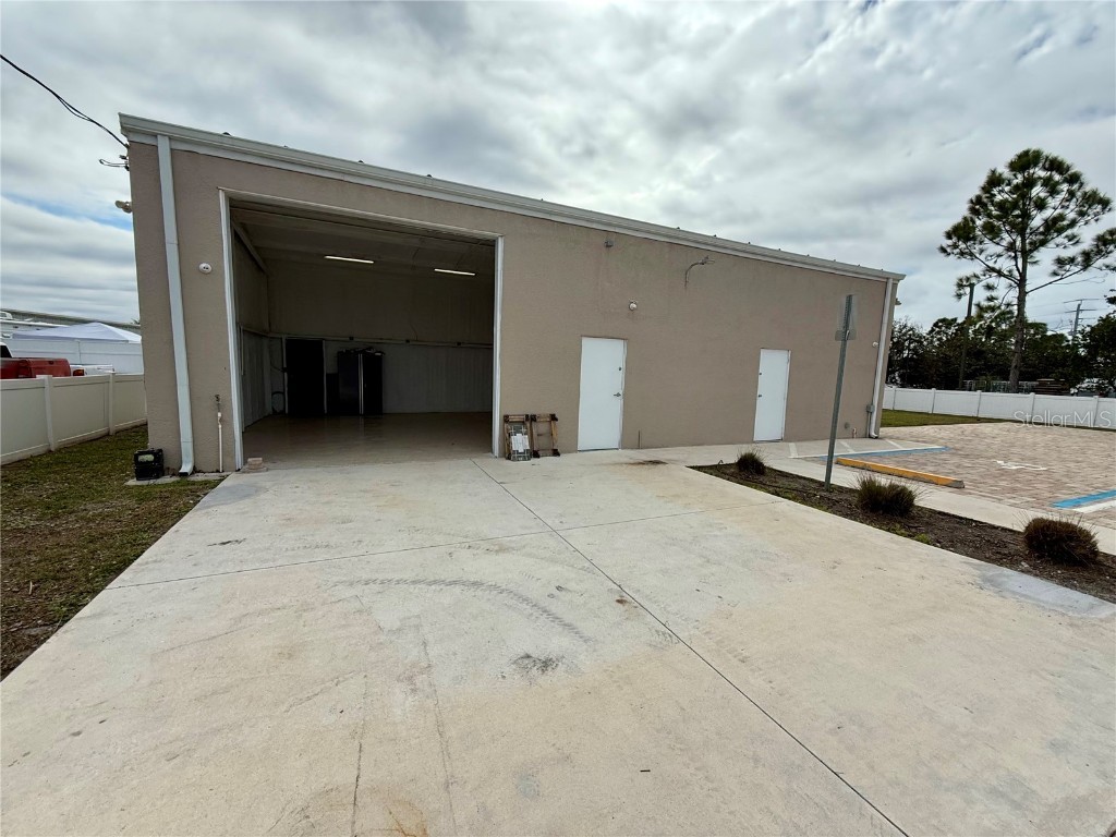 121 E Mckenzie Street Punta Gorda FL 33950 C7505123 image2