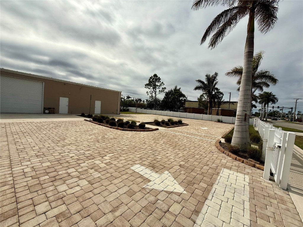 121 E Mckenzie Street Punta Gorda FL 33950 C7505123 image22