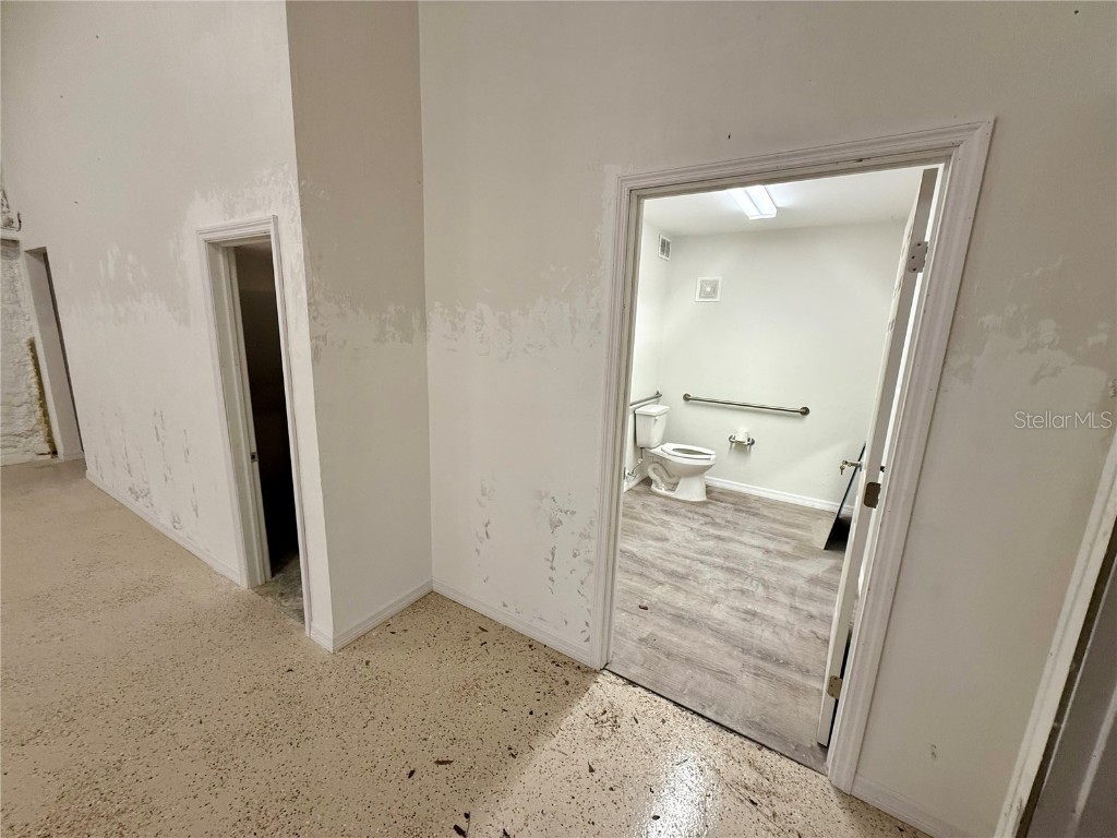 121 E Mckenzie Street Punta Gorda FL 33950 C7505123 image44