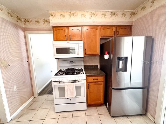 121 E Pine St Howey In The Hills FL 34737 - LITTLE LAKE HARRIS G5112224 image10